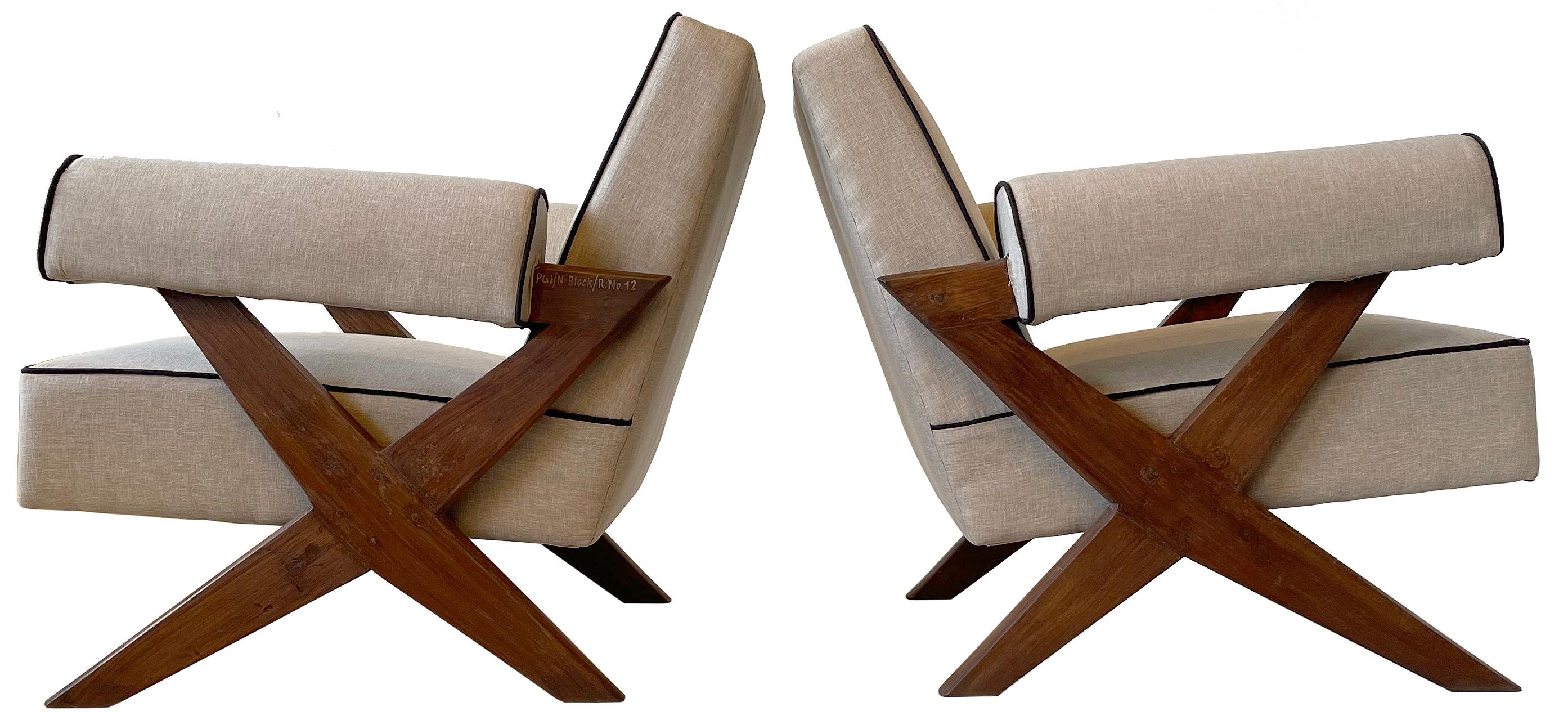 Pierre Jeanneret PJ-SI-48-A Upholstered Armchairs in Teak For Sale 1