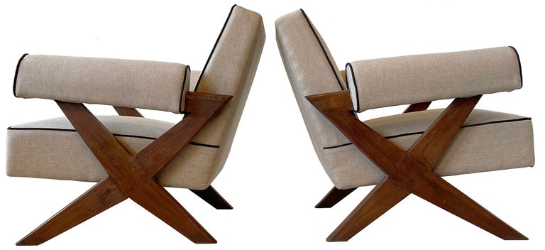 Pierre Jeanneret PJ-SI-48-A Upholstered Armchairs in Teak For Sale 1