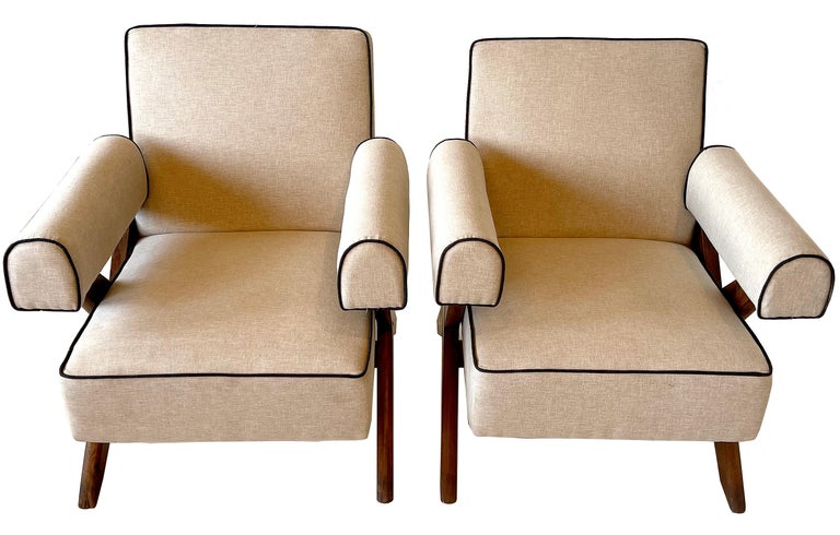 Pierre Jeanneret PJ-SI-48-A Upholstered Armchairs in Teak For Sale 2