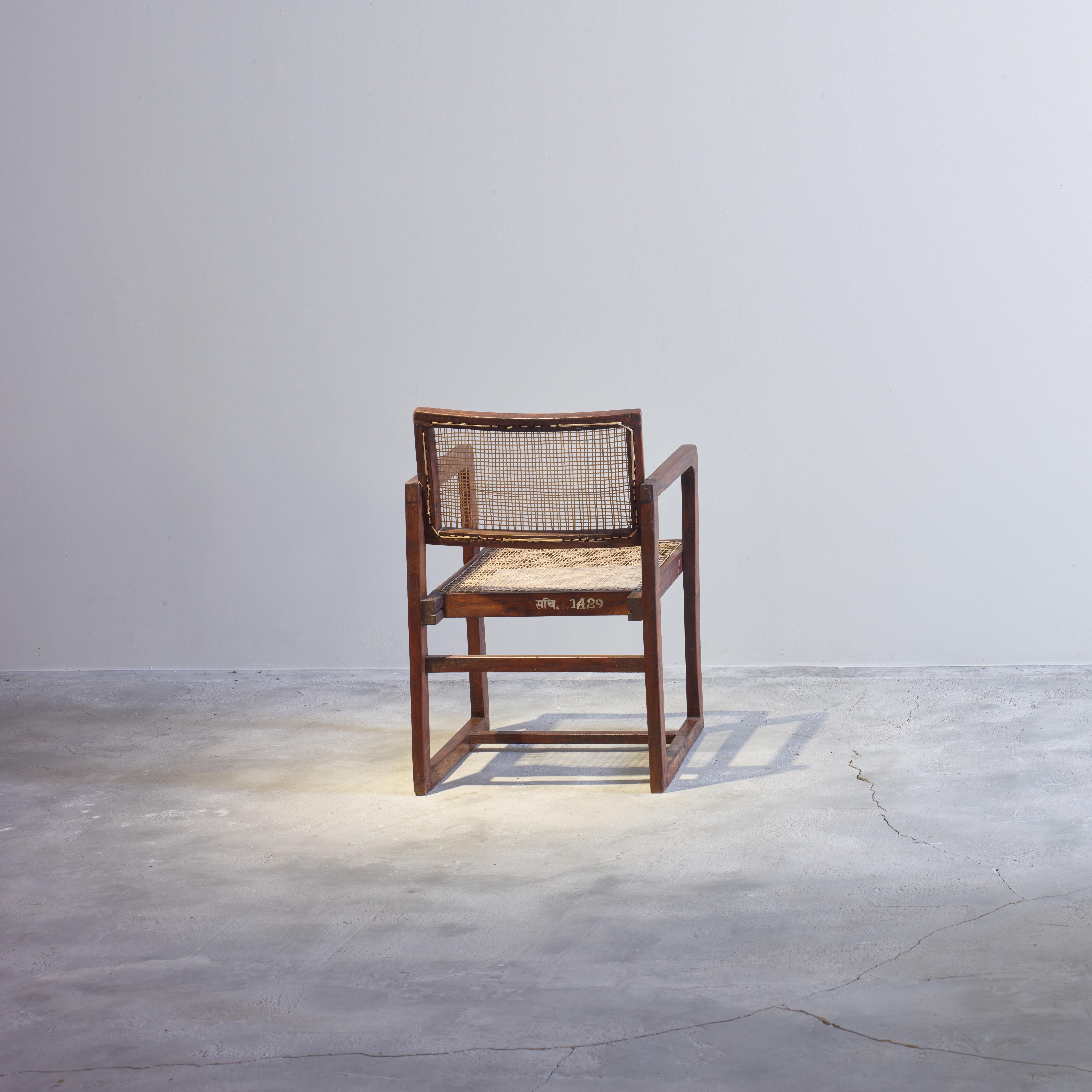Milieu du XXe siècle Pierre Jeanneret PJ-SI-53-A Box Chair/Authentique Mid-Century Modern Chandigarh  en vente