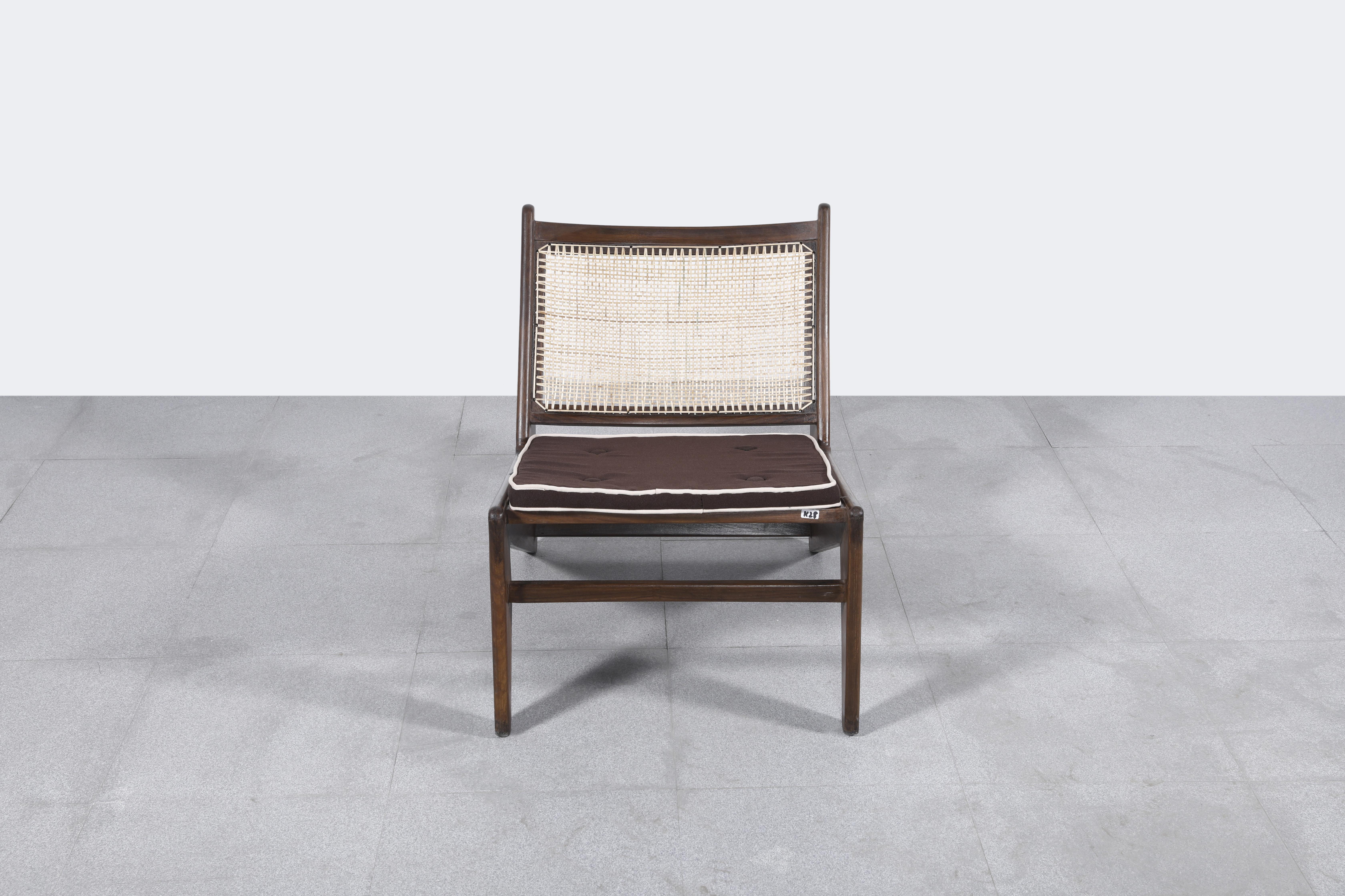 Pierre Jeanneret PJ-SI-59-A, Paar Kangaroo-Stühle, authentisch, Mid-Century (Mitte des 20. Jahrhunderts) im Angebot