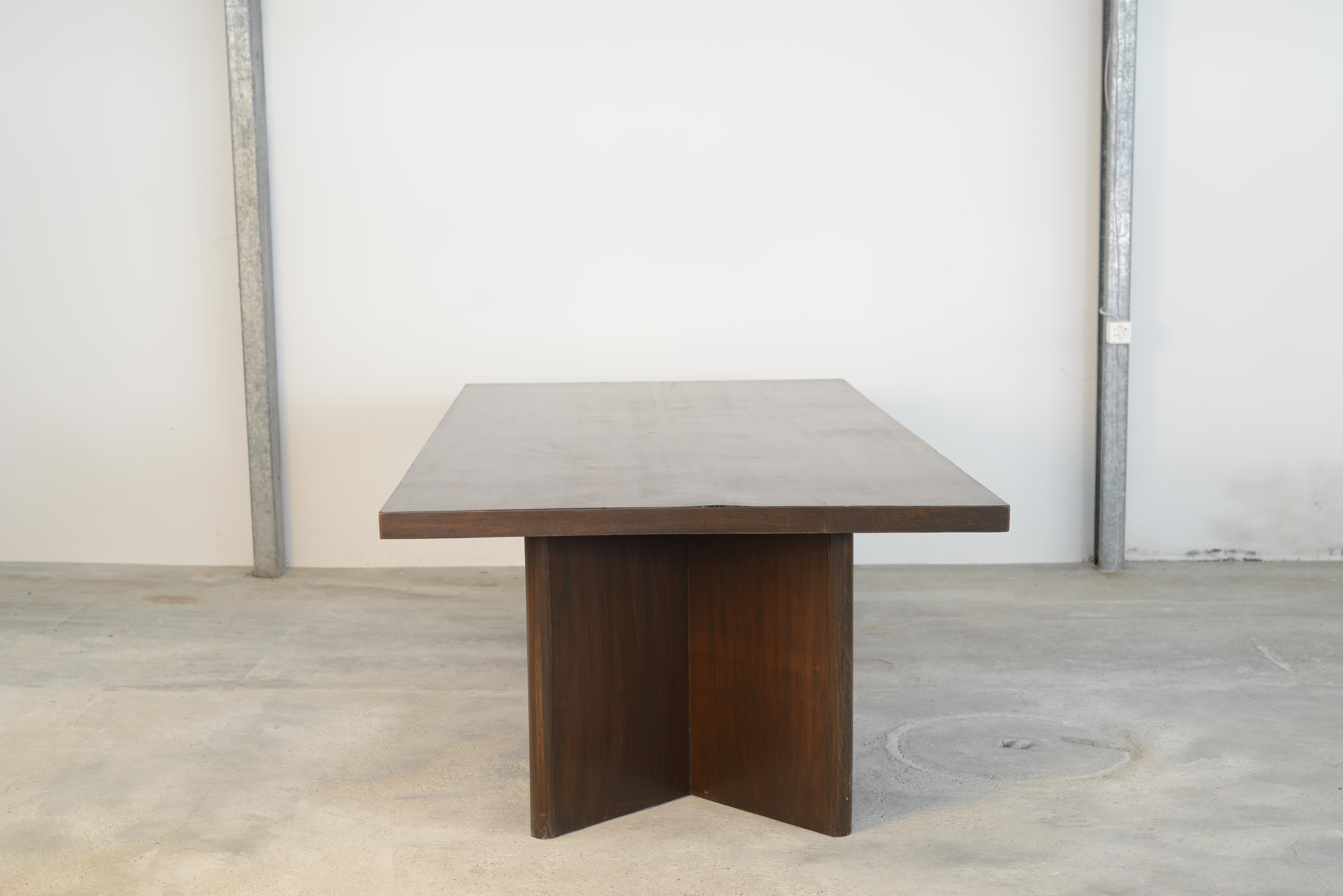 pierre jeanneret dining table