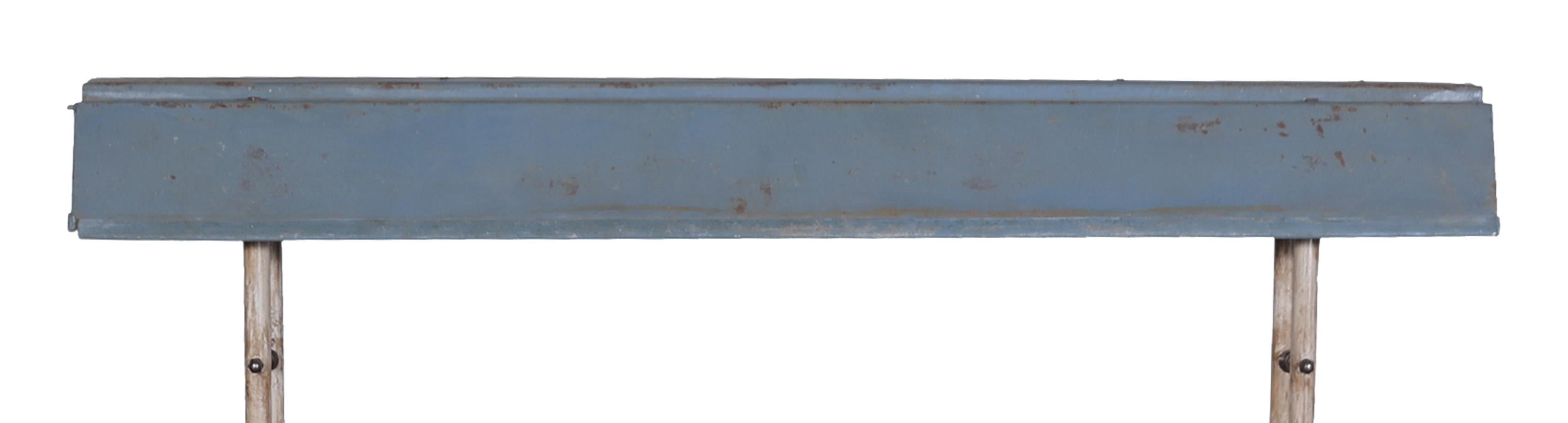 Pierre Jeanneret PJ-TAT-10-A Library or Reading Table for the Chandigarh Project im Zustand „Gut“ im Angebot in Toronto, Ontario