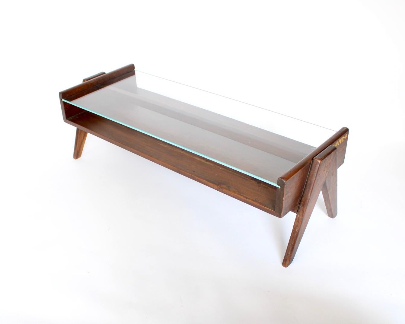 Pierre Jeanneret PJ TB 05 Coffee Table Teak and Glass Top Numbered  In Good Condition For Sale In Chicago, IL