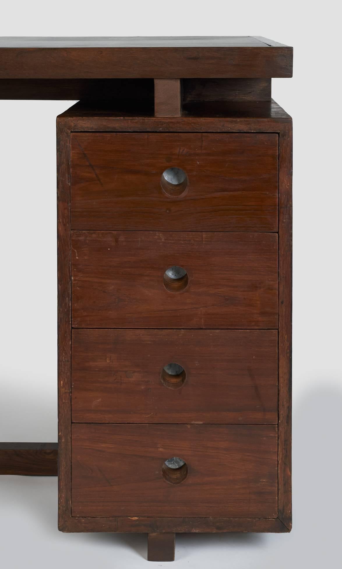 Pierre Jeanneret : bureau Chandigarh à pieds en X, France/Inde vers 1960 Bon état - En vente à New York, NY