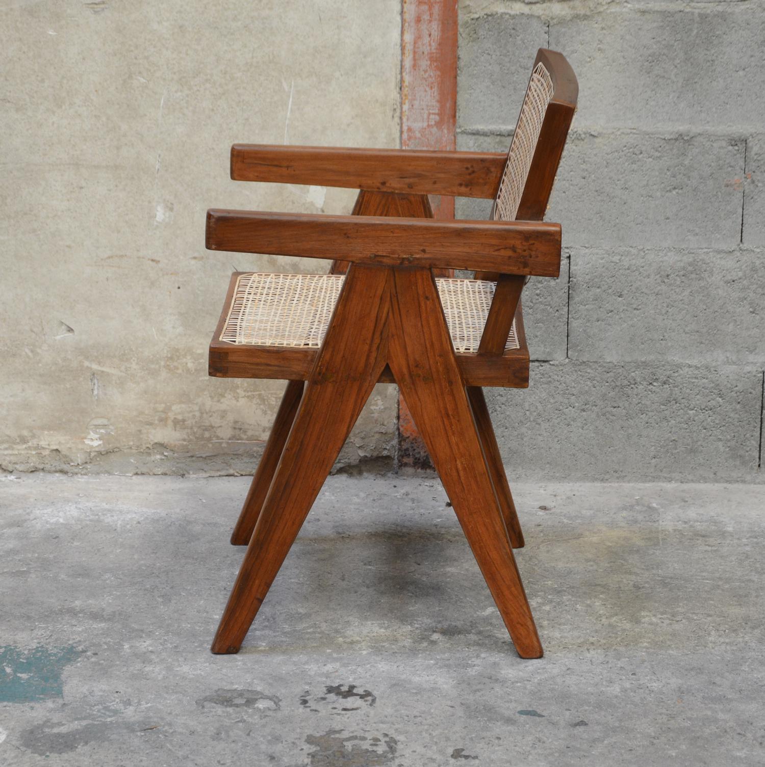 Pierre Jeanneret, Rare Set of 12 Chairs For Sale 1