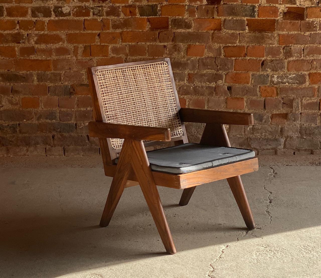 Pierre Jeanneret Palisander Sessel:: Modell PJ-SI-29-A:: um 1955 5