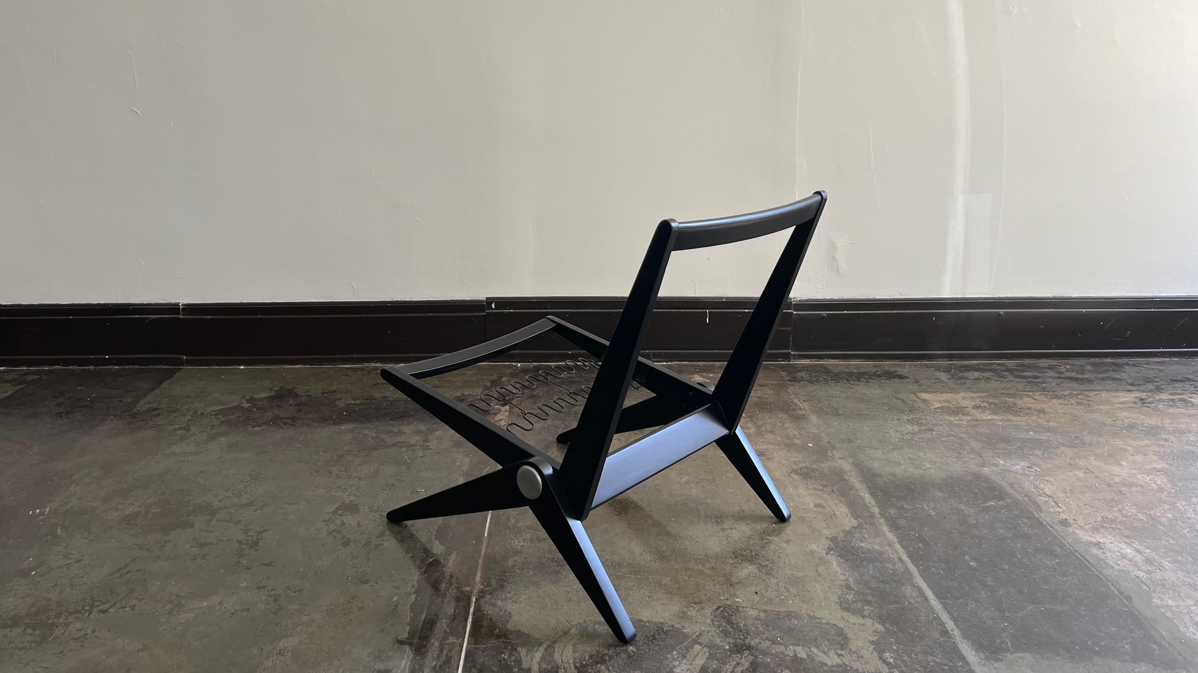 Pierre Jeanneret Scherenstühle für Knoll Associates - Polstermöglichkeiten im Zustand „Gut“ im Angebot in Saint Paul, MN