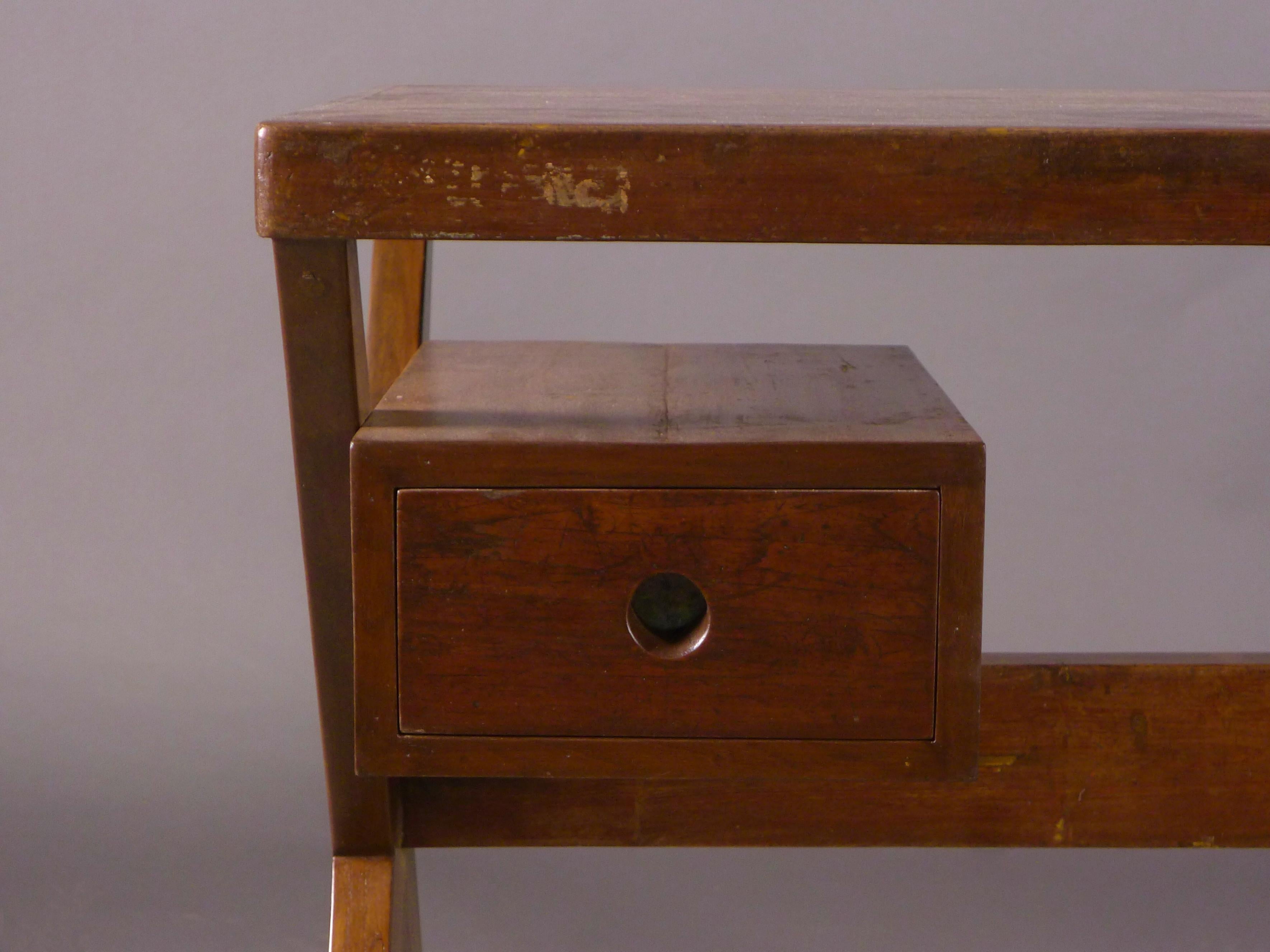 Indian Pierre Jeanneret, Secretariat or Steno's Desk, PJ-TA-12-A, authentic, circa 1960