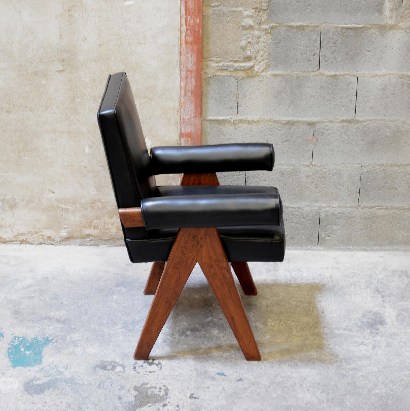 Pierre Jeanneret Senate Committee Armchair In Fair Condition For Sale In BREST, FR