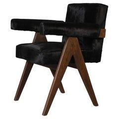 Pierre Jeanneret Satz von 12 Committee-Stühlen PJ-SI-30-C / Authentic Mid-Century