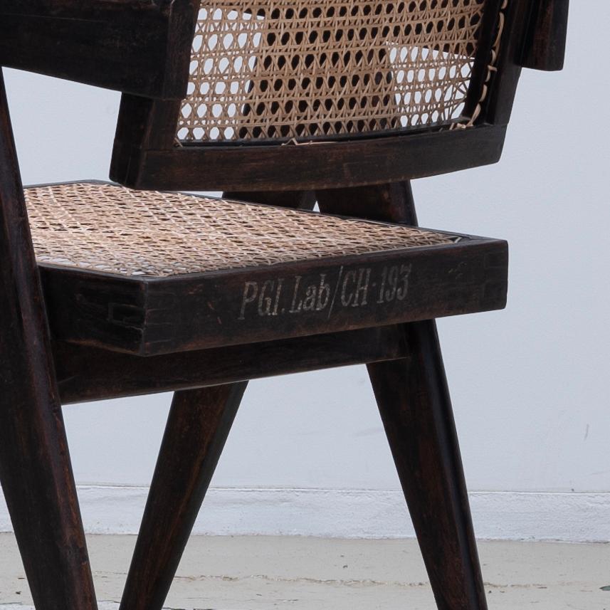 Pierre Jeanneret , Set of 4 Black Office Chairs for Chandigarh, Teak , 1950s In Good Condition In Edogawa-ku Tokyo, JP