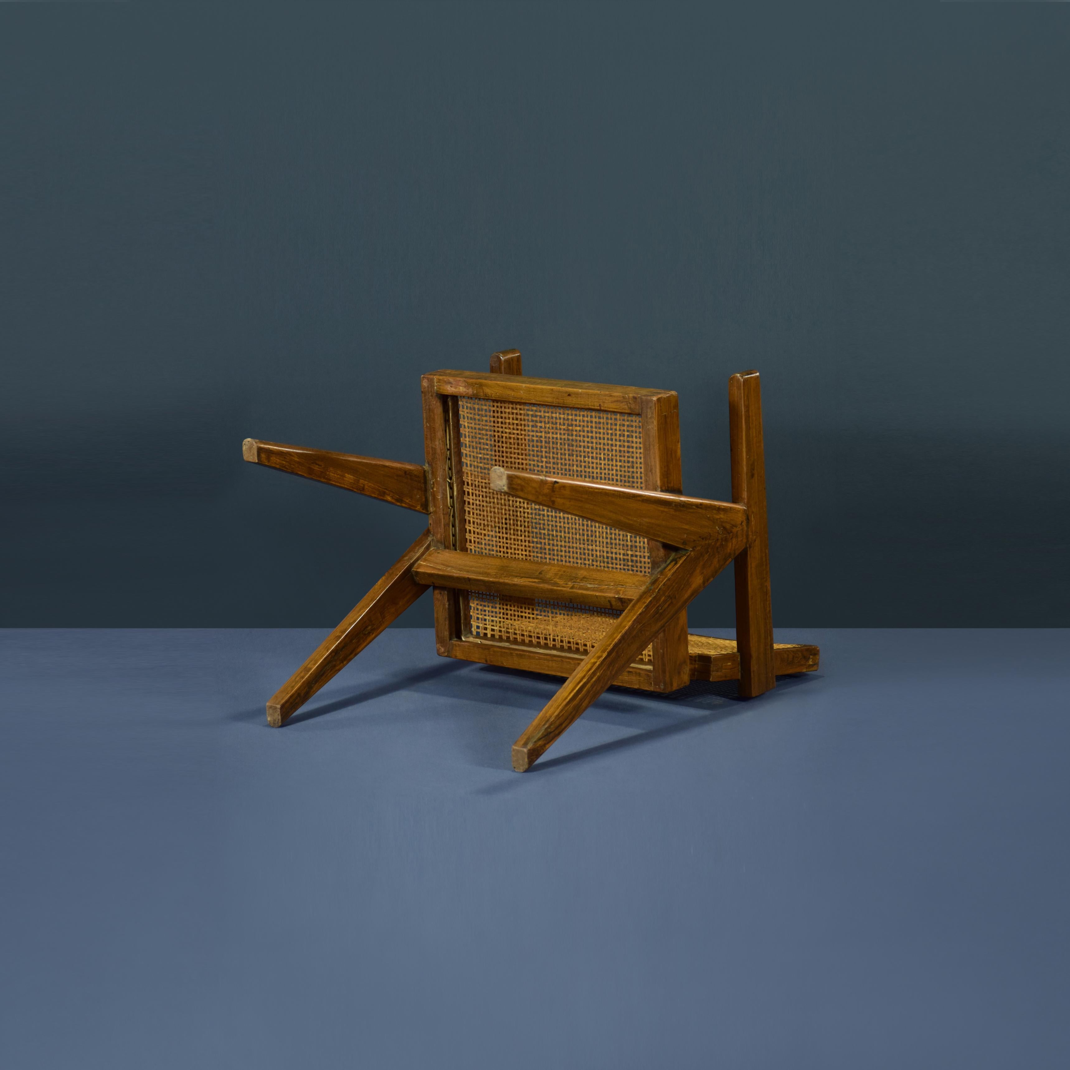 Pierre Jeanneret: 4er-Set Stühle, PJ-SI-28-A, authentisch, Mid-Century Modern im Angebot 4