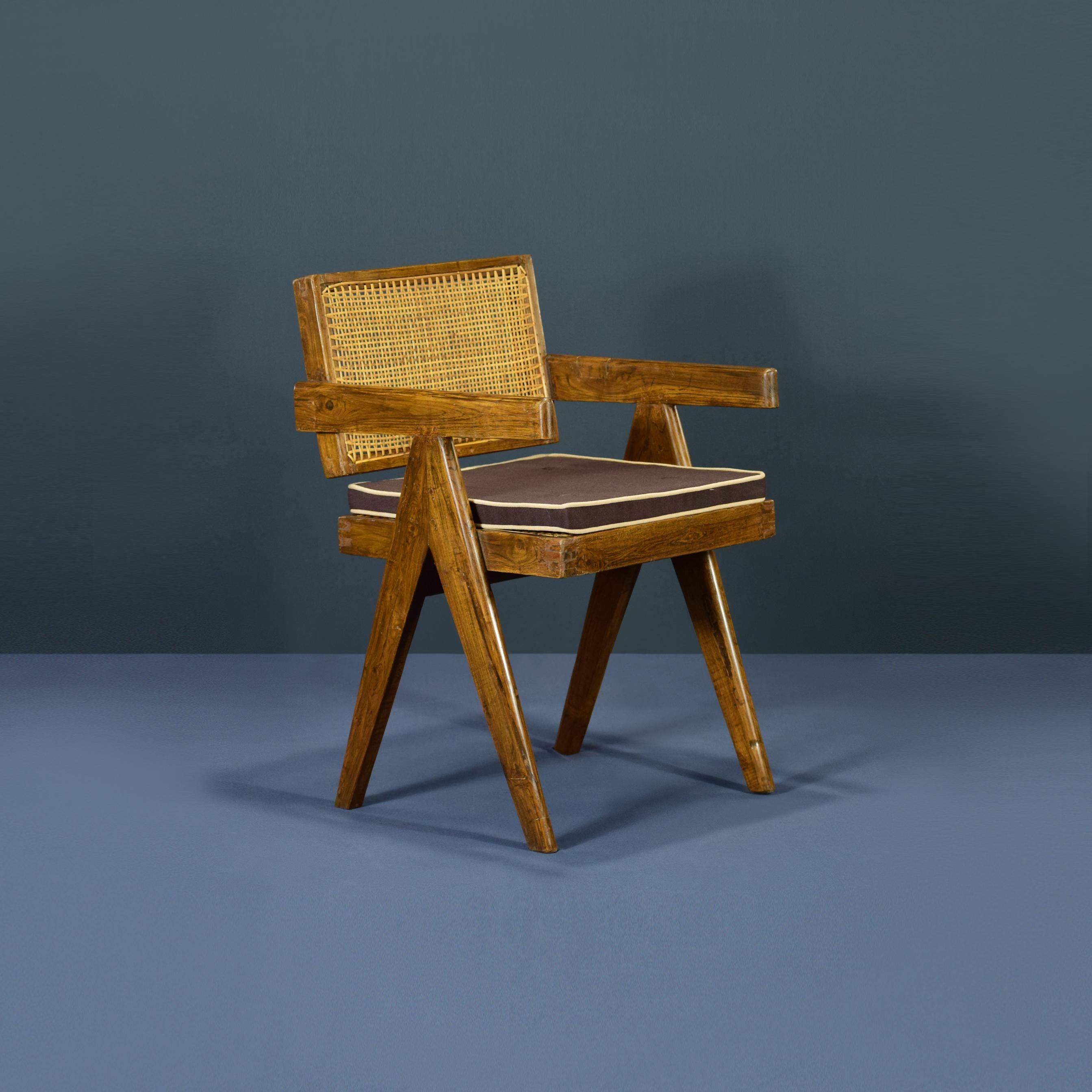 Pierre Jeanneret: 4er-Set Stühle, PJ-SI-28-A, authentisch, Mid-Century Modern im Angebot 10
