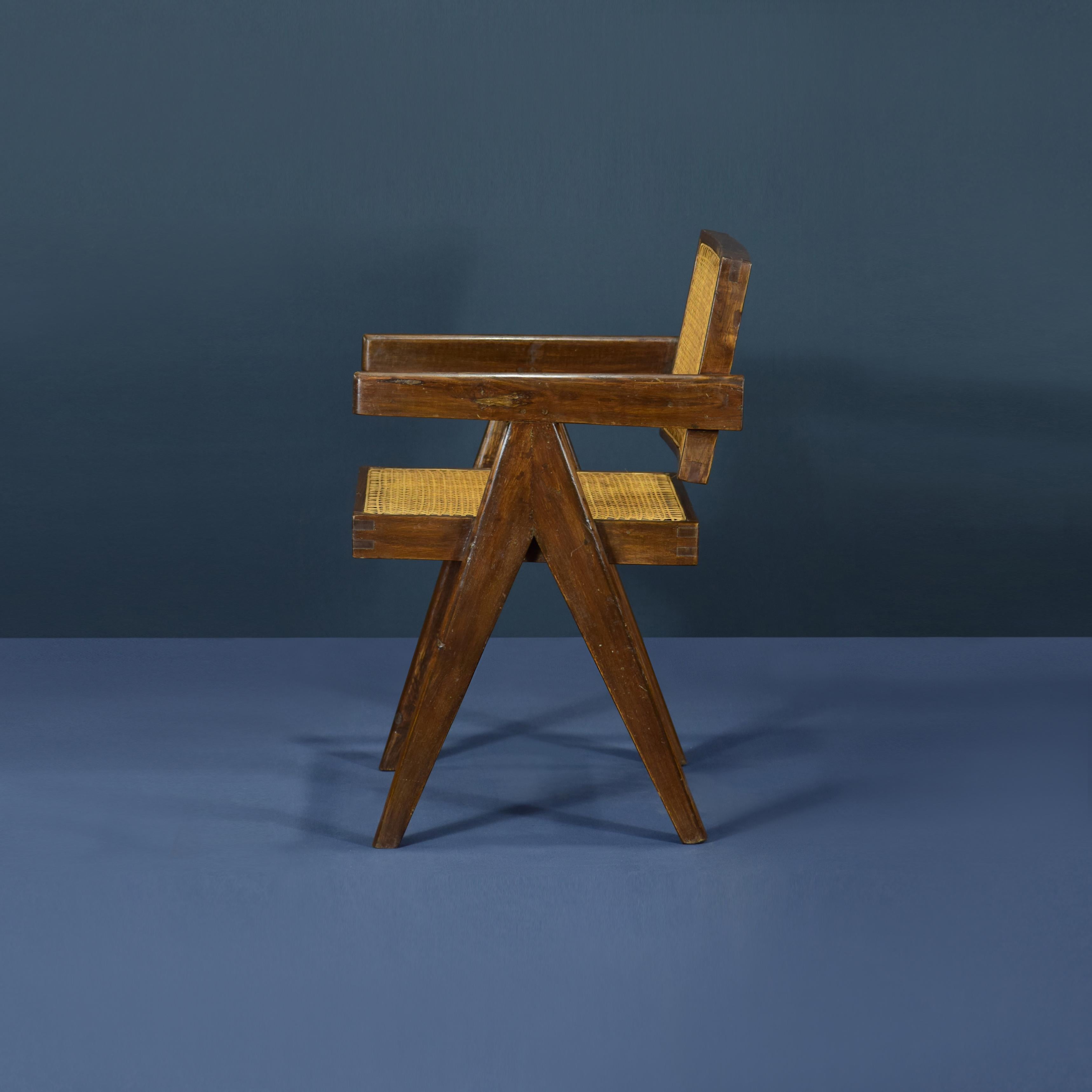 Pierre Jeanneret: 4er-Set Stühle, PJ-SI-28-A, authentisch, Mid-Century Modern (Indisch) im Angebot