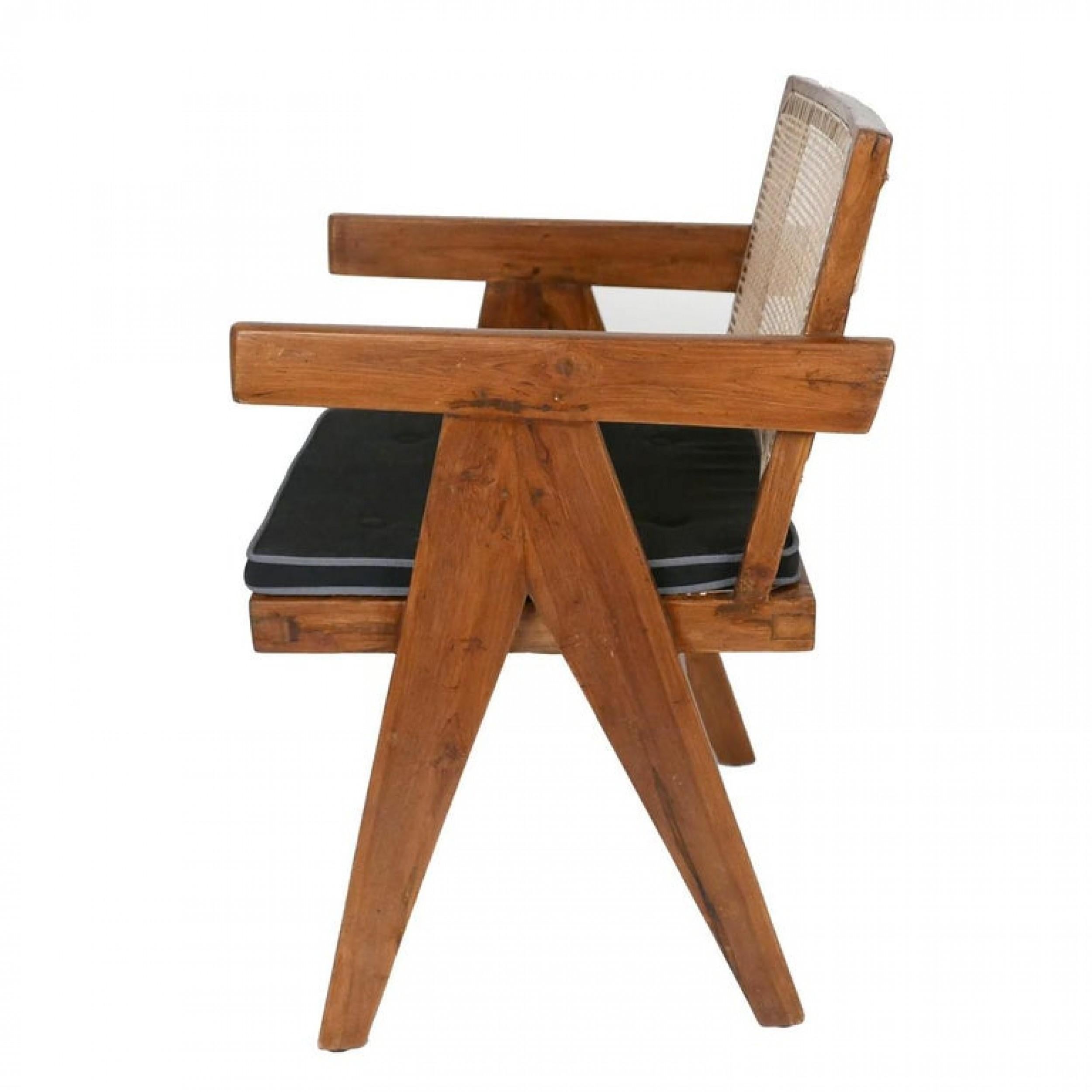 Mid-Century moderno Set di sei poltrone Pierre Jeanneret, Modello PJ-SI-28-B in vendita