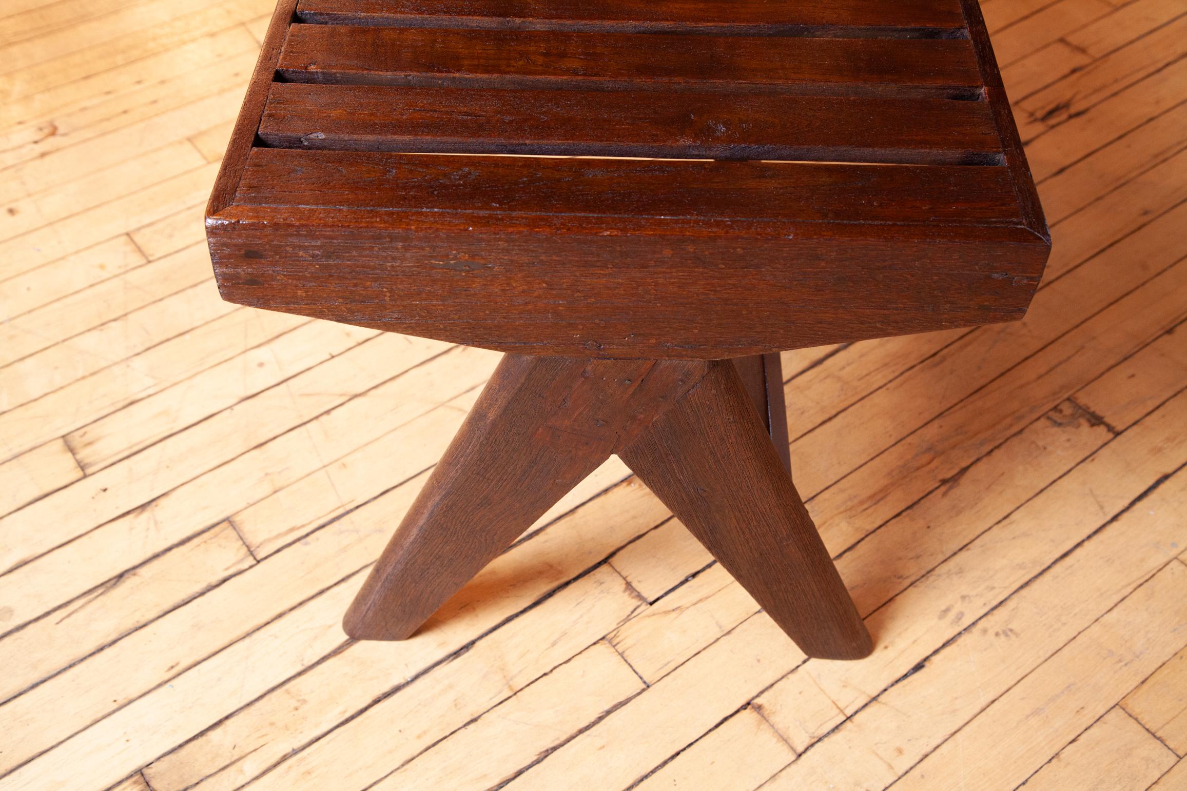 Pierre Jeanneret Slatted Teak Bench In Good Condition For Sale In New York, NY