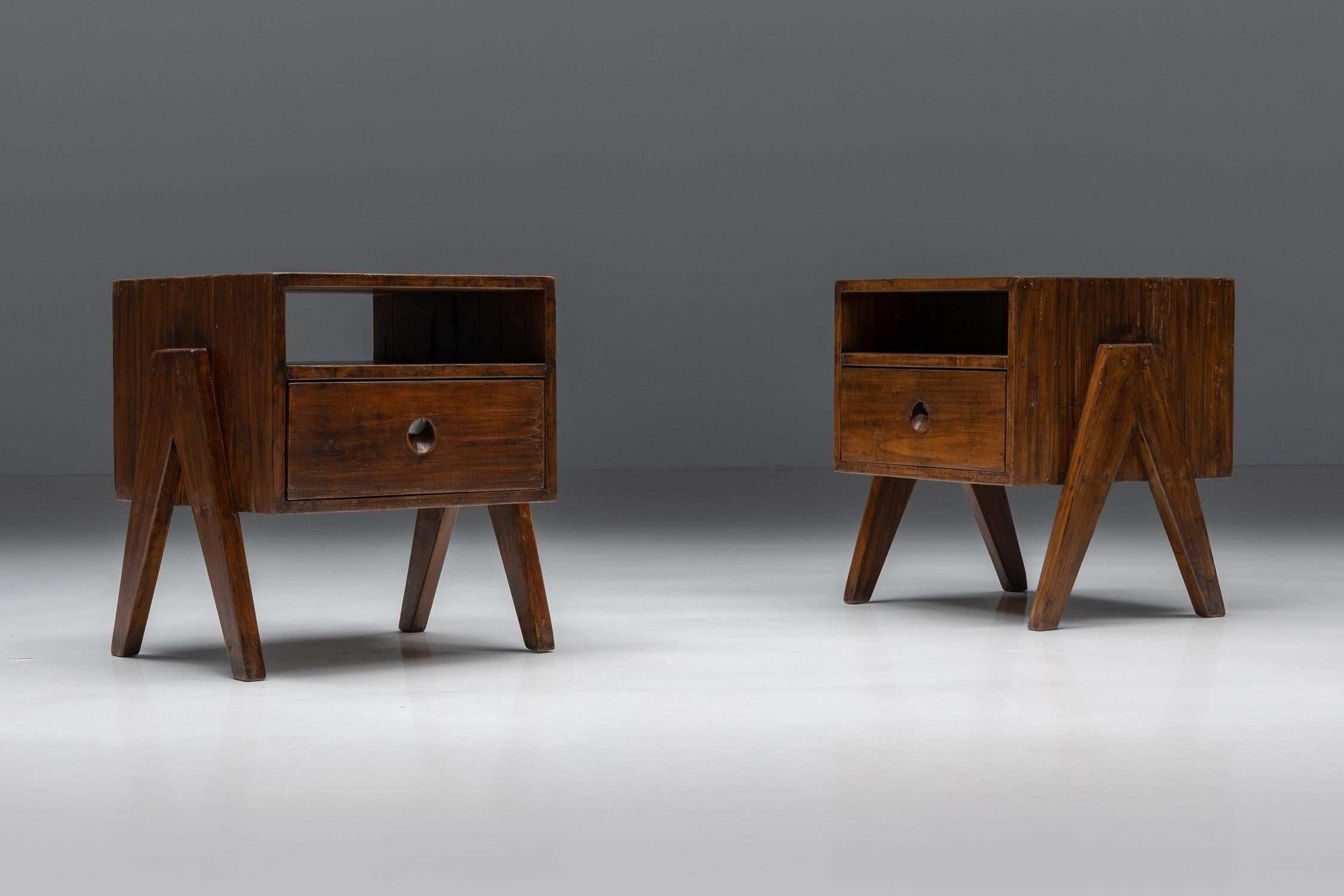 Solid Teak Bedside Tables by Pierre Jeanneret, Chandigarh, 1955 In Excellent Condition In Antwerp, BE
