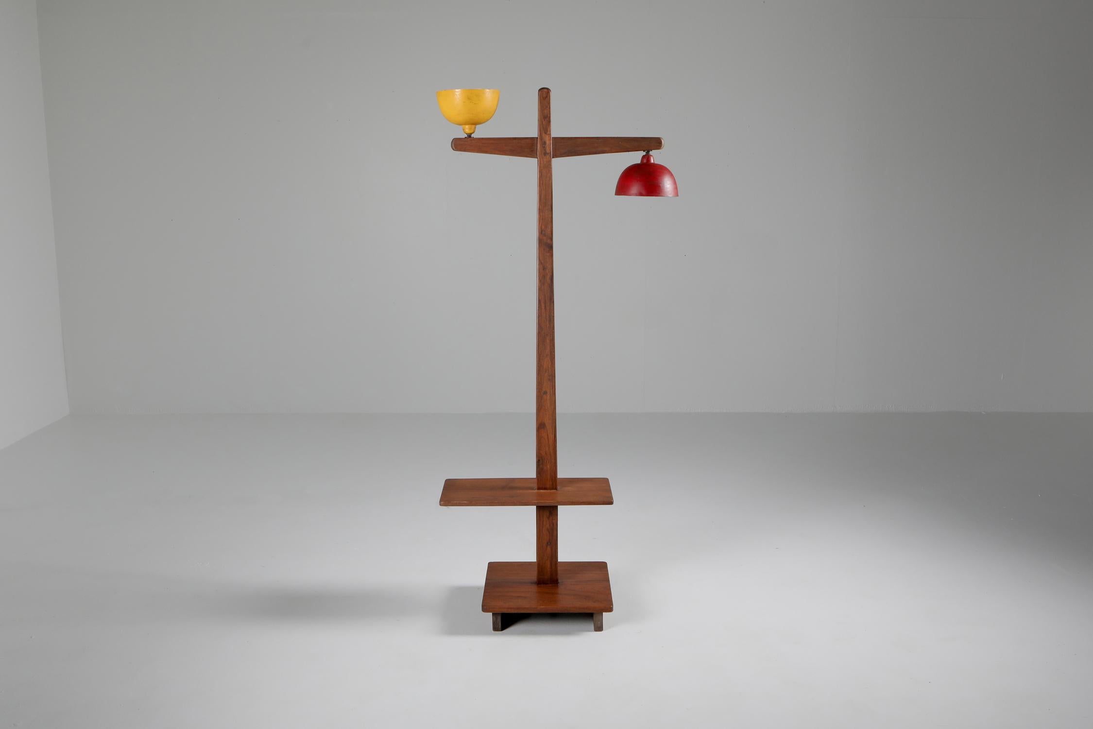 Jeanneret, chandigarh, teak lamp, circa 1955, in original condition

Lamp with two lights, known as 