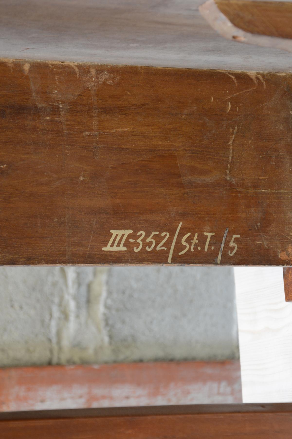 Pierre Jeanneret Student Desk with Rare Triple Original Lettering For Sale 3