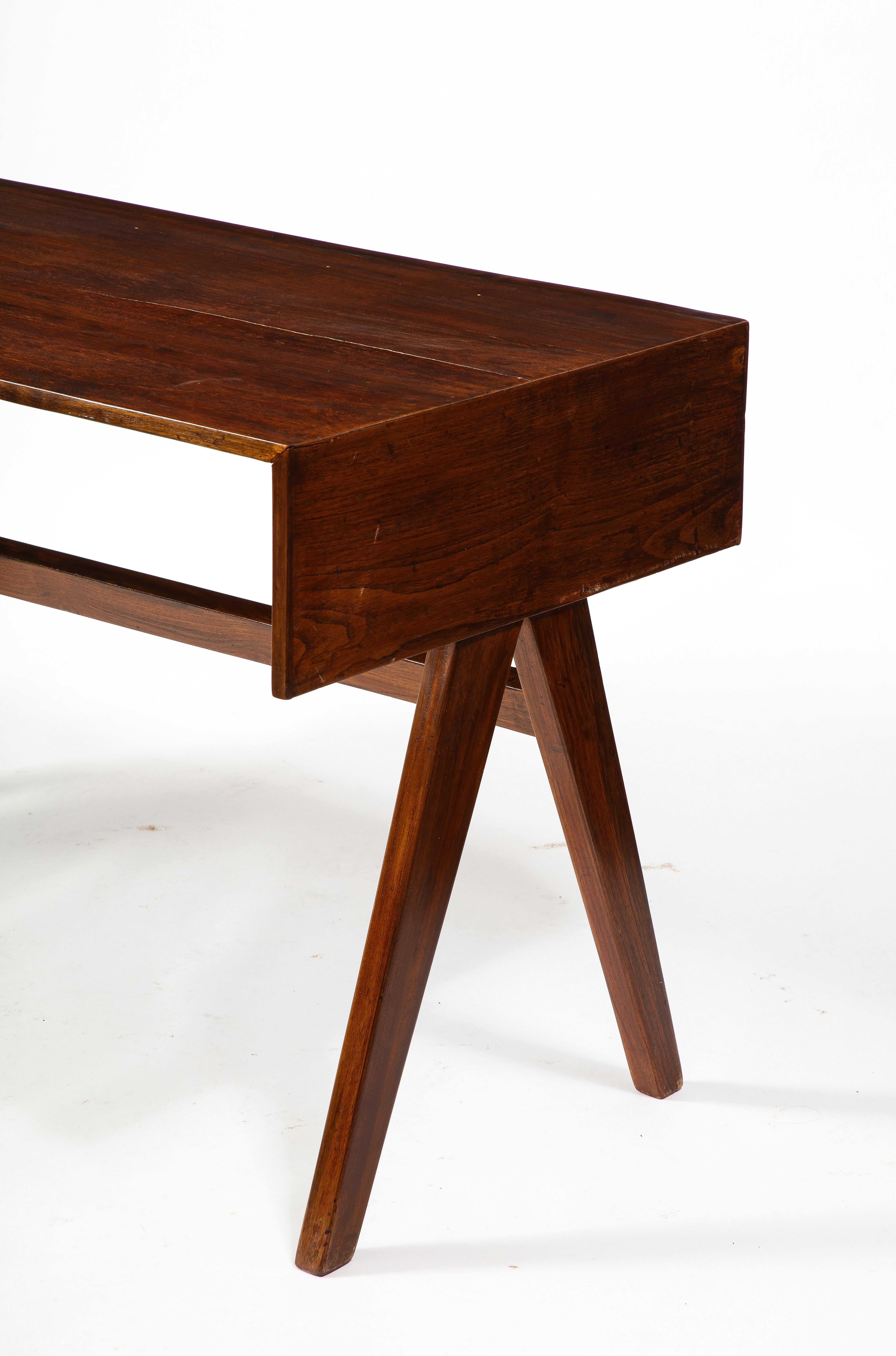 Pierre Jeanneret Style Mid-Century 'Student' Compass Desk, India 1960's For Sale 3