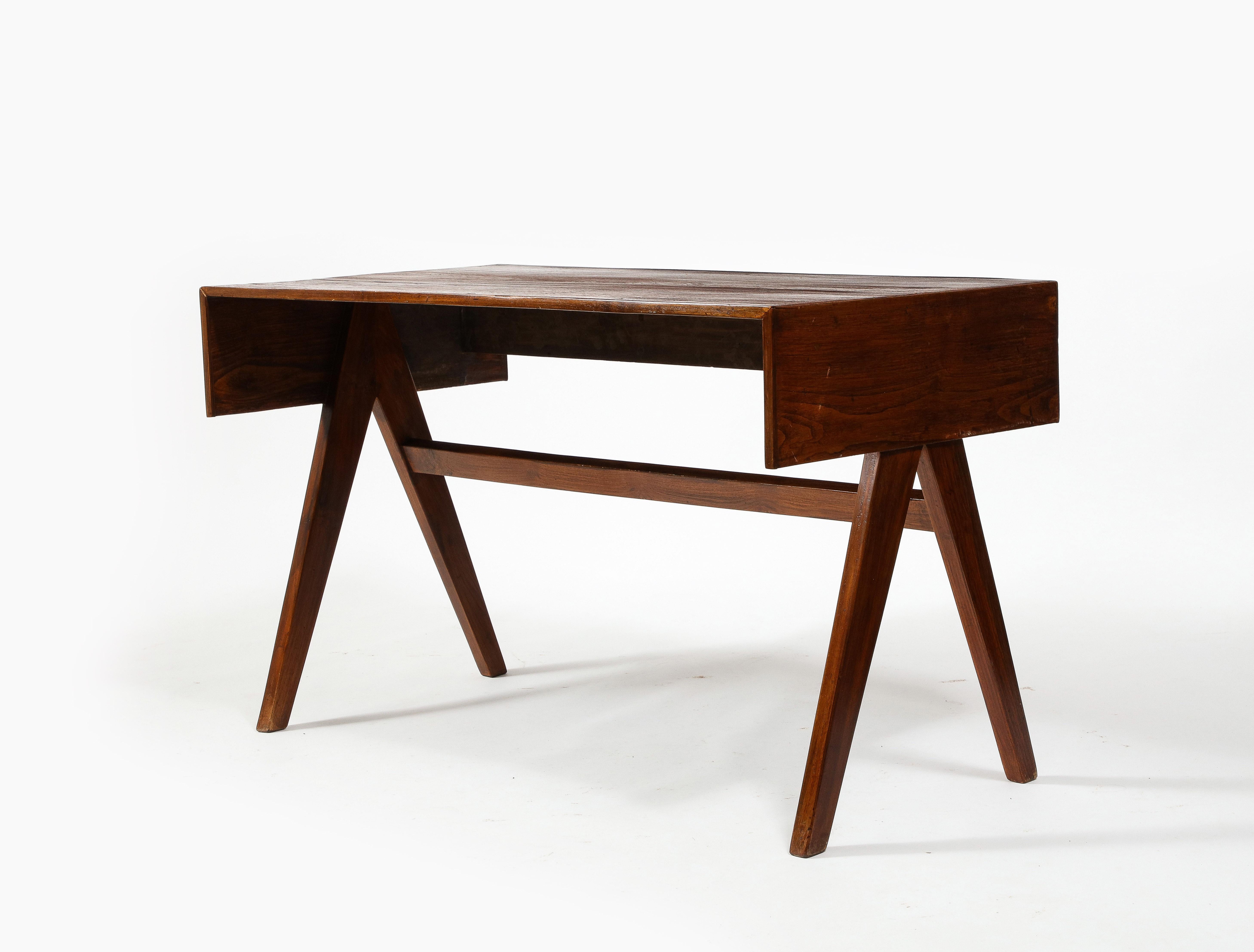 Pierre Jeanneret Style Mid-Century 'Student' Compass Desk, India 1960's For Sale 2