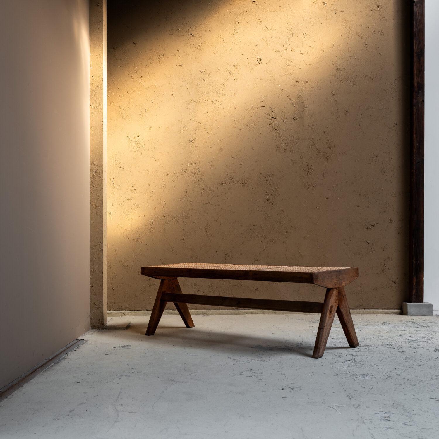 PIERRE JEANNERET Teak Bench In Good Condition For Sale In Tokyo, Tokyo
