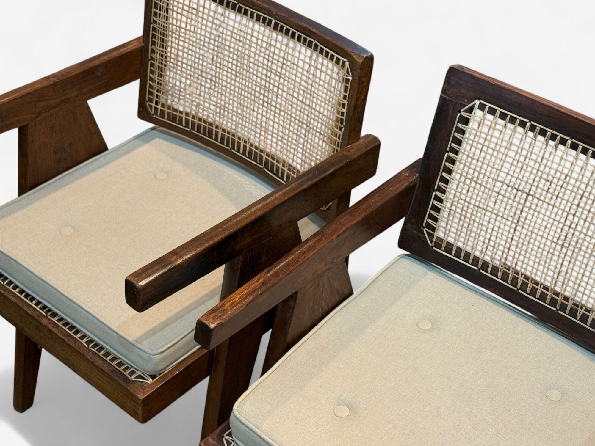 Pierre Jeanneret, Teak, Cane, Four Floating Back Chairs, Chandigarh, 1960s en vente 4