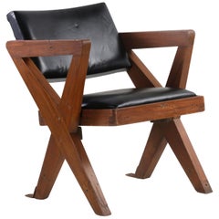 Pierre Jeanneret Stuhl aus Teakholz und Leder PJ-SI-49-A / Authentischer Mid-Century Modern 