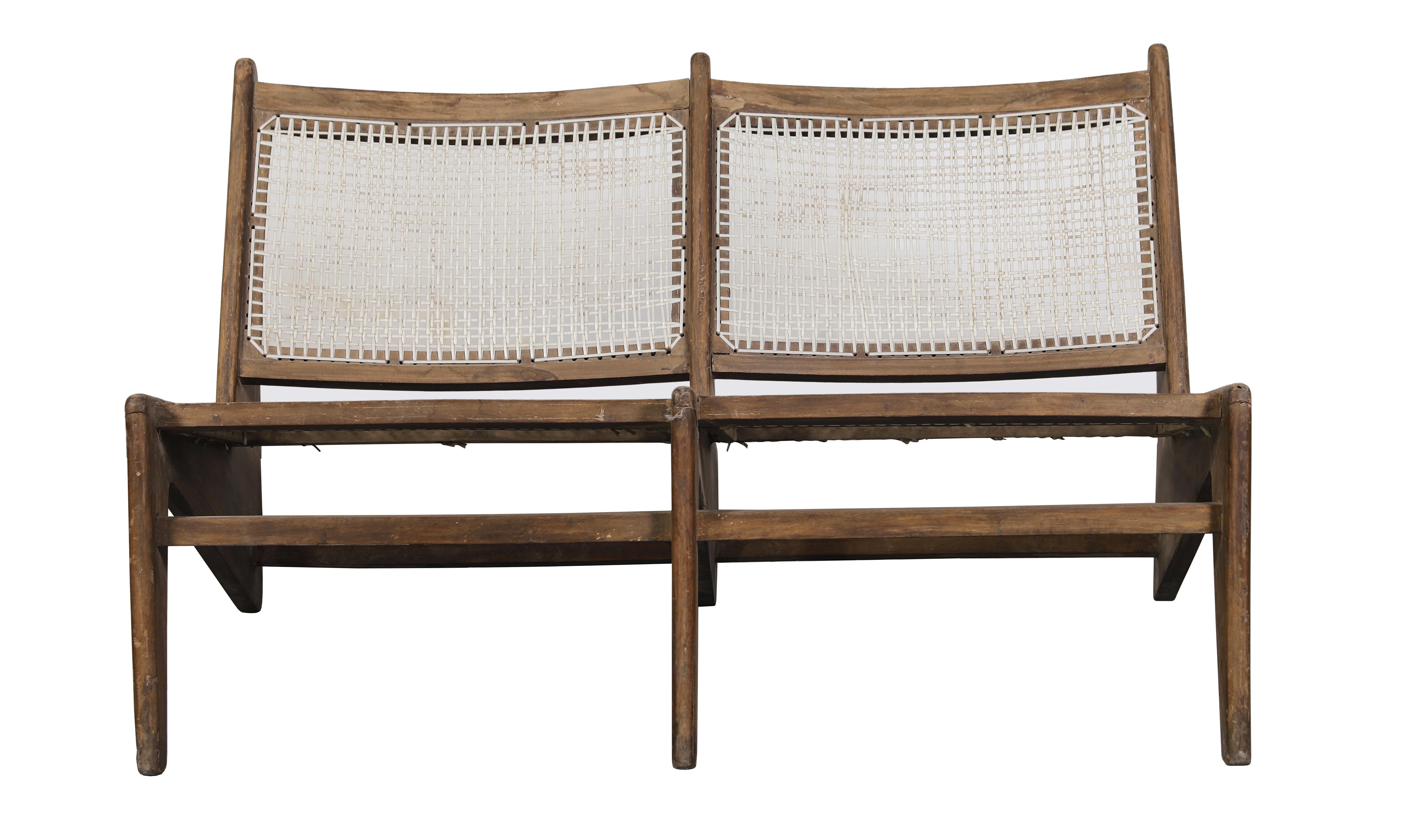 Pierre Jeanneret Zweisitziger Känguru-Sessel (Moderne der Mitte des Jahrhunderts) im Angebot