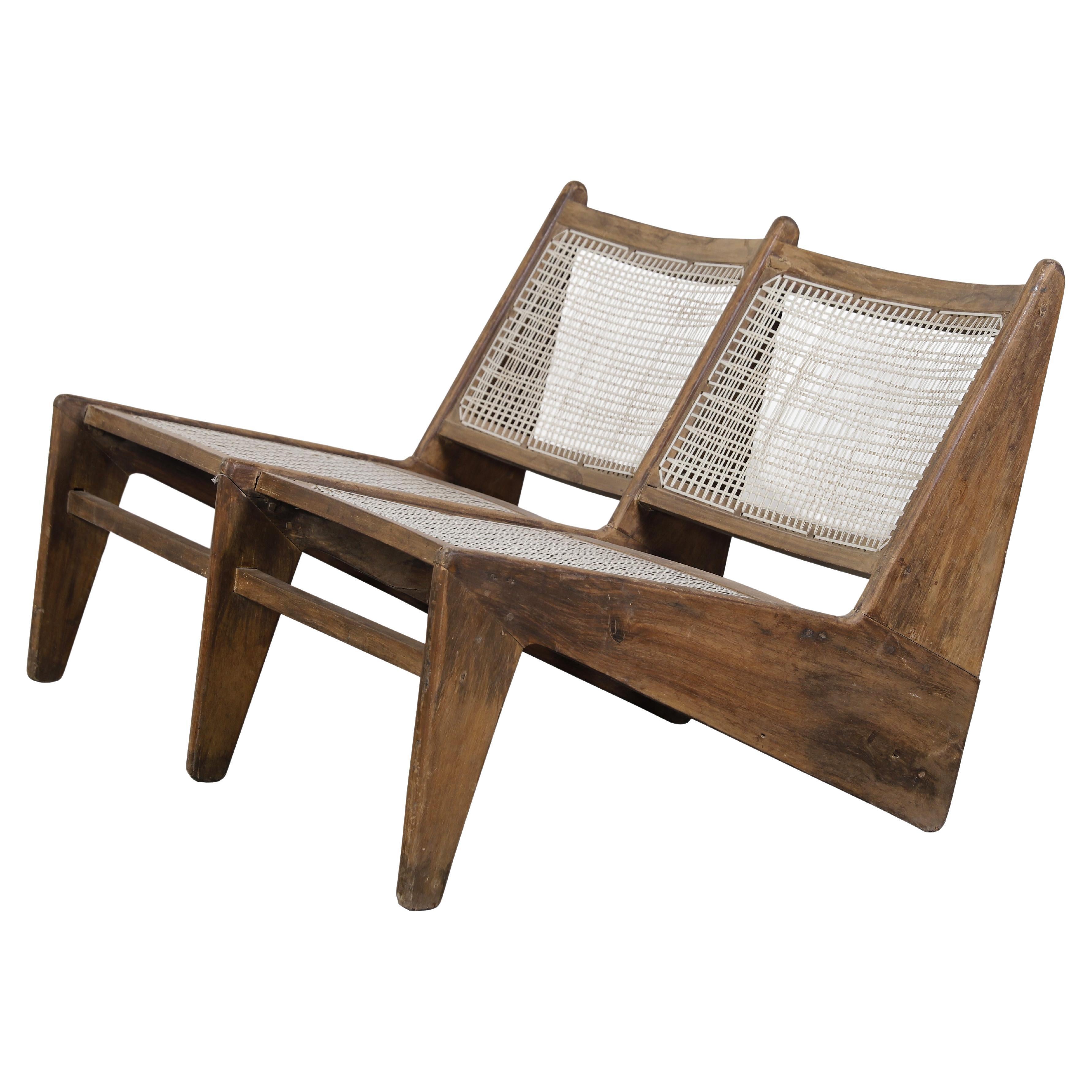 Pierre Jeanneret Zweisitziger Känguru-Sessel im Angebot