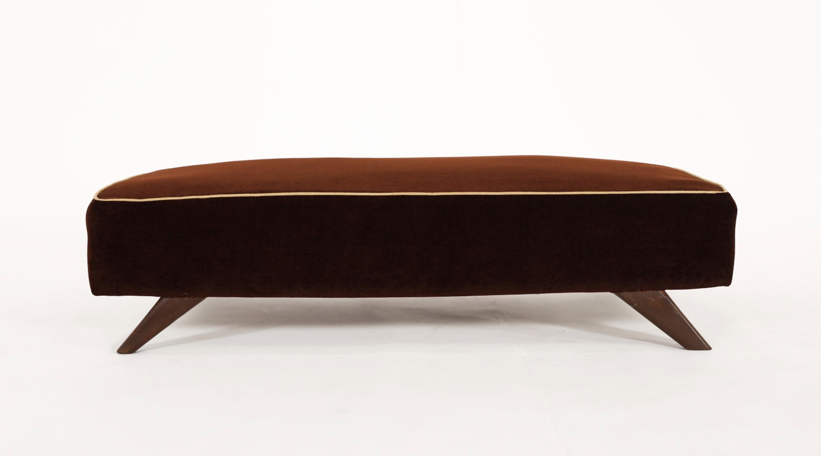 Indian Stunning 1950s Pierre Jeanneret Daybed For Sale