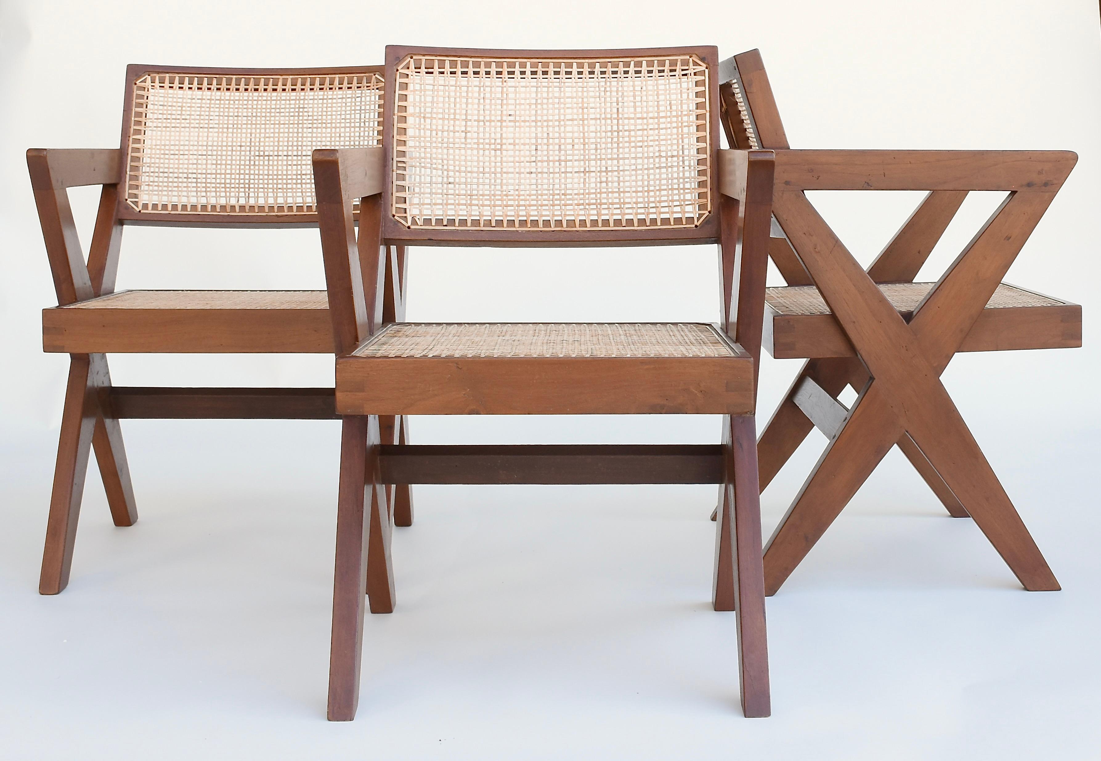 Pierre Jeanneret: 8er-Set Bürostühle mit X-Beinen, ca. 1960er Jahre, Chandigarh im Angebot 3