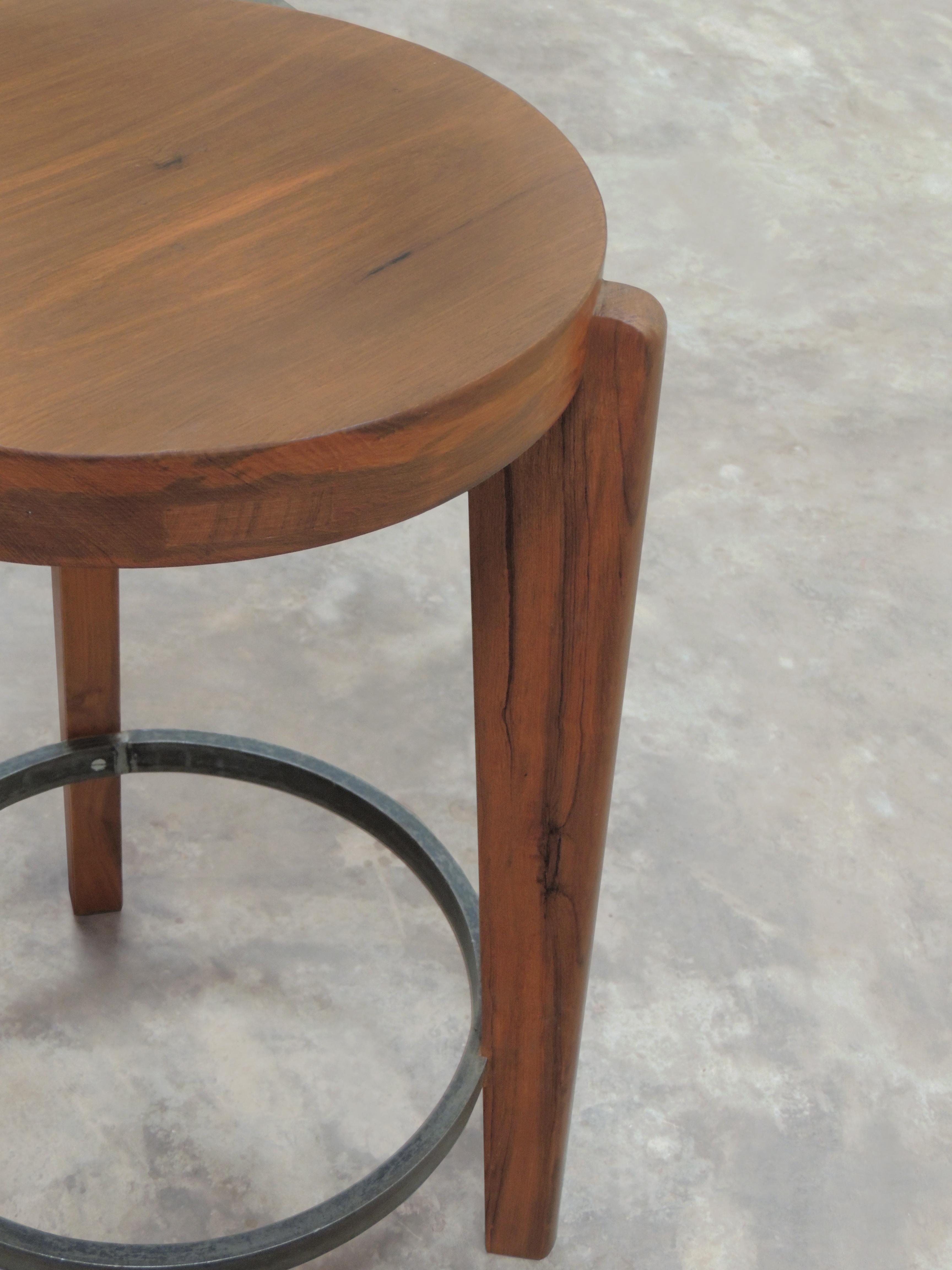 Pierre Jeanneret's Side Table/Stool, Hand-Sculpted Contemporary Reedition (21. Jahrhundert und zeitgenössisch)