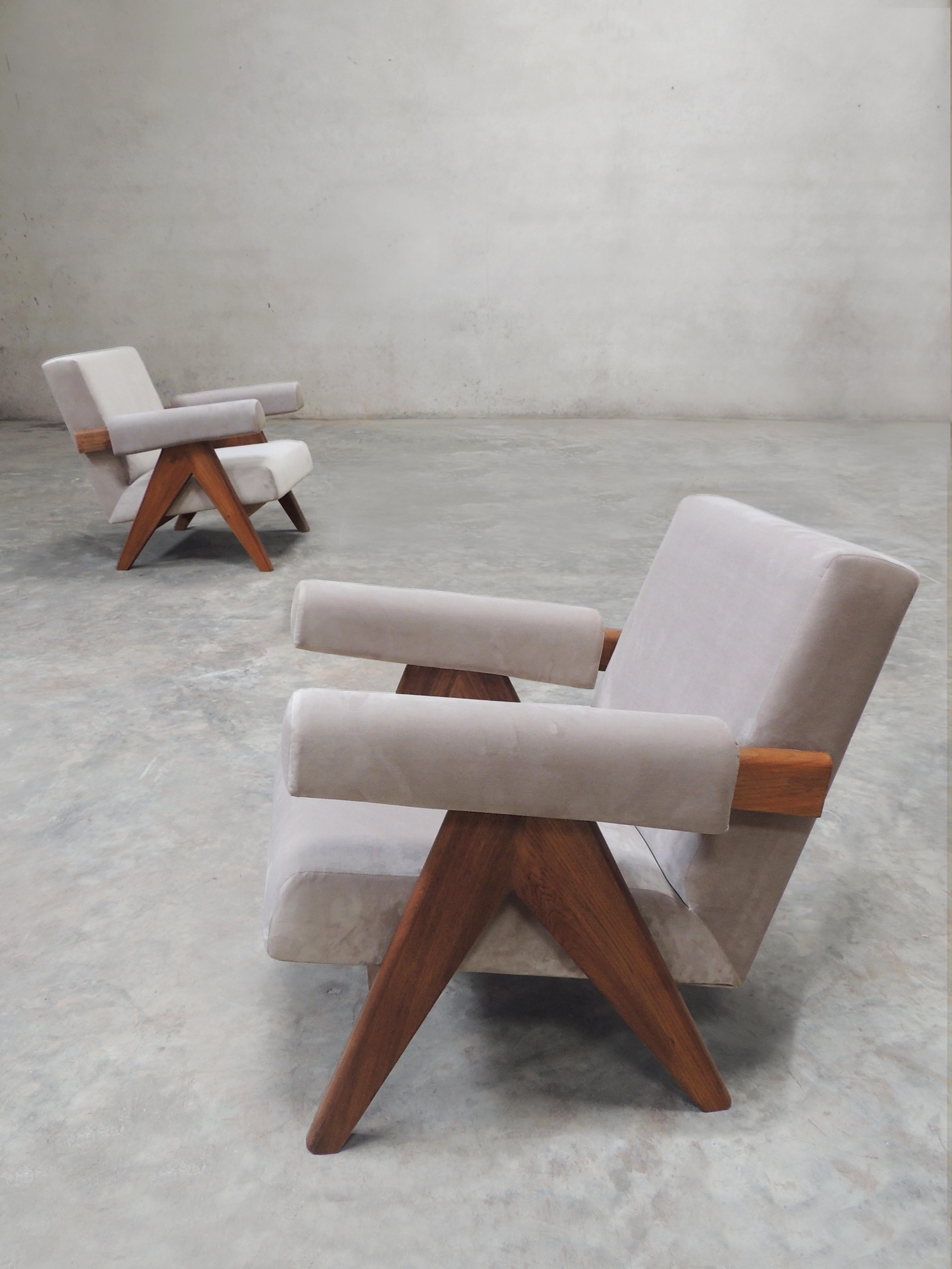 Pierre Jeanneret's Upholstered Armchair, Hand-Sculpted Contemporary Reedition In New Condition In Geneve, CH