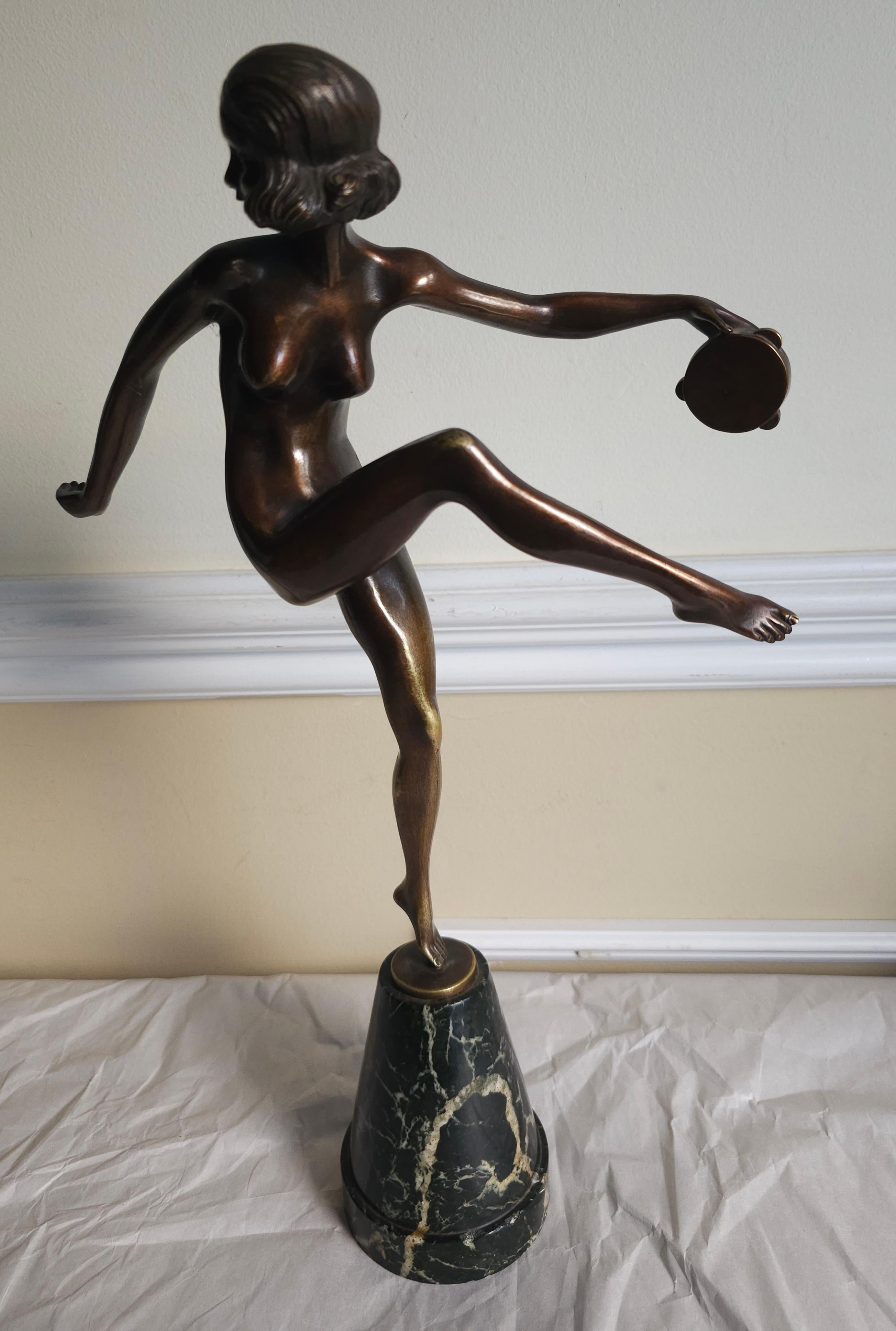Bronze Pierre Laurel (1892-1962) Figure en bronze patiné Tambourine Dancer C1925 en vente