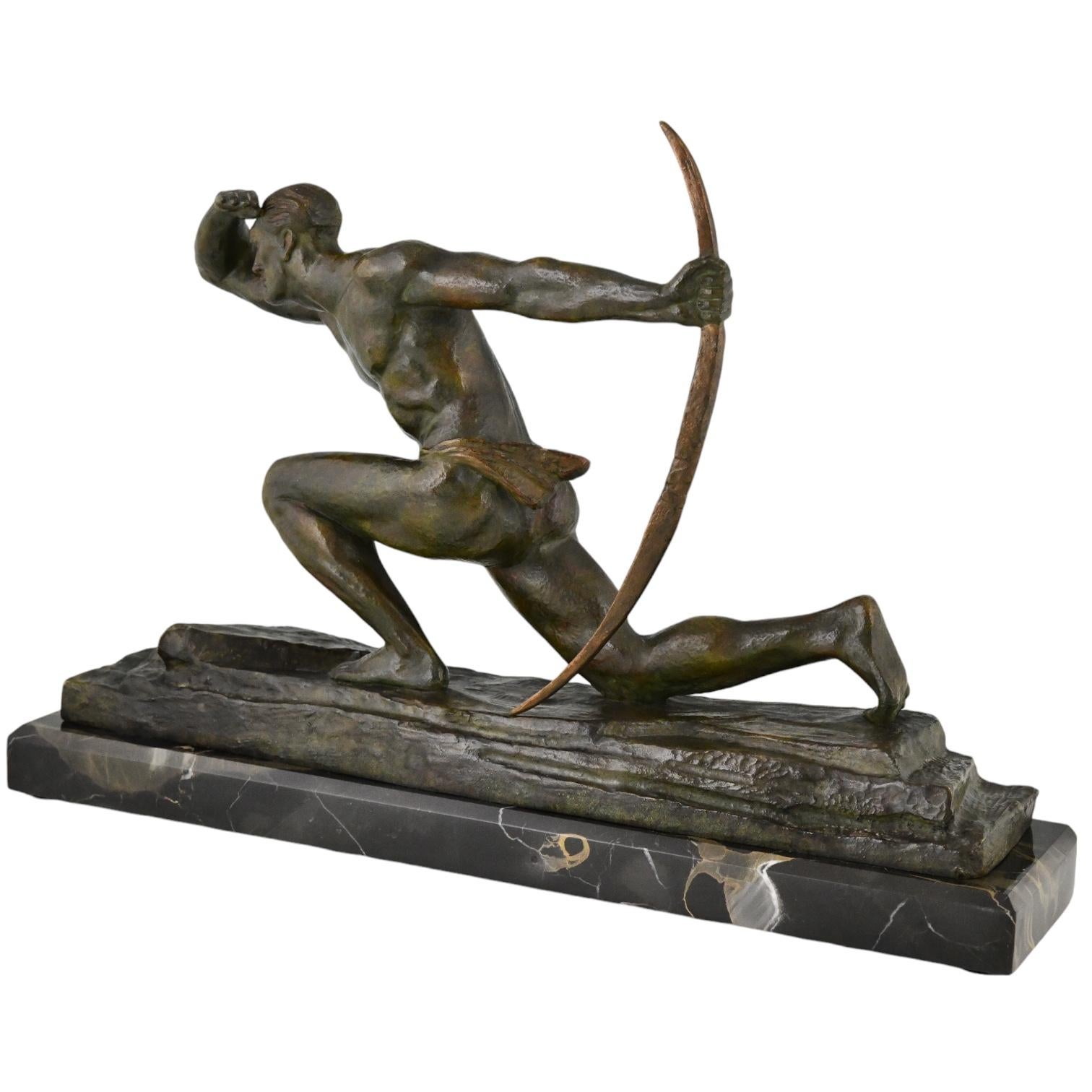 Pierre Le Faguays scultura in bronzo Art déco atleta con arco, arciere, 1930 in vendita 1