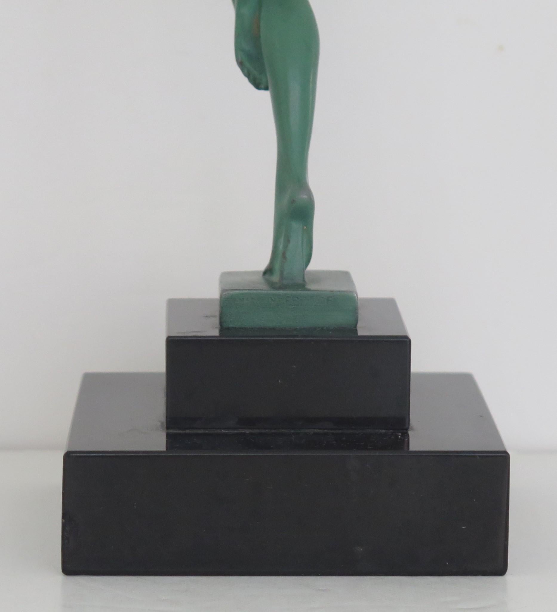 Pierre Le Faguays Figurine-Intoxication Signiert Guerbe Französisch um 1930 im Angebot 3