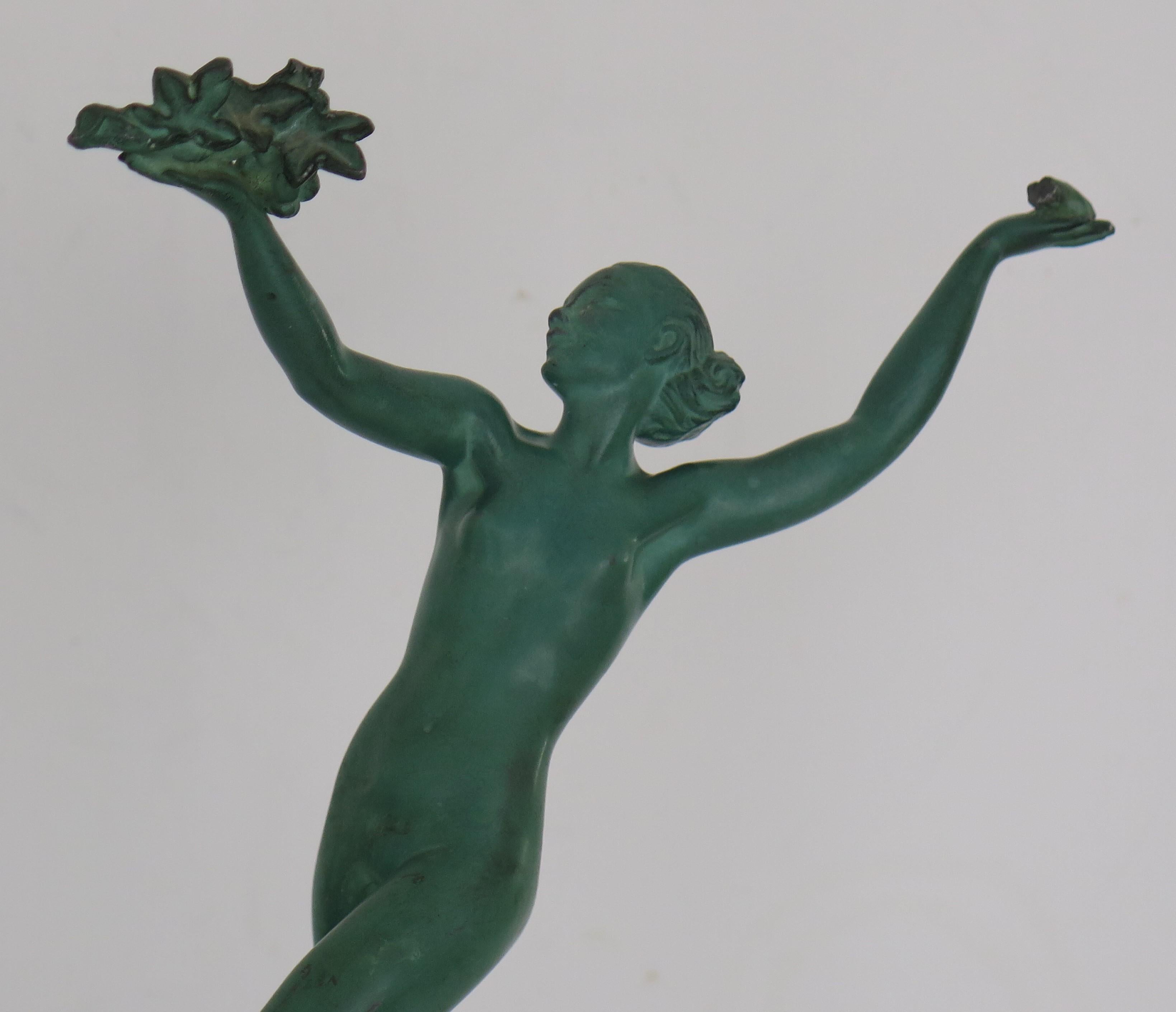 Pierre Le Faguays Figurine-Intoxication Signée Guerbe Français circa 1930 en vente 1