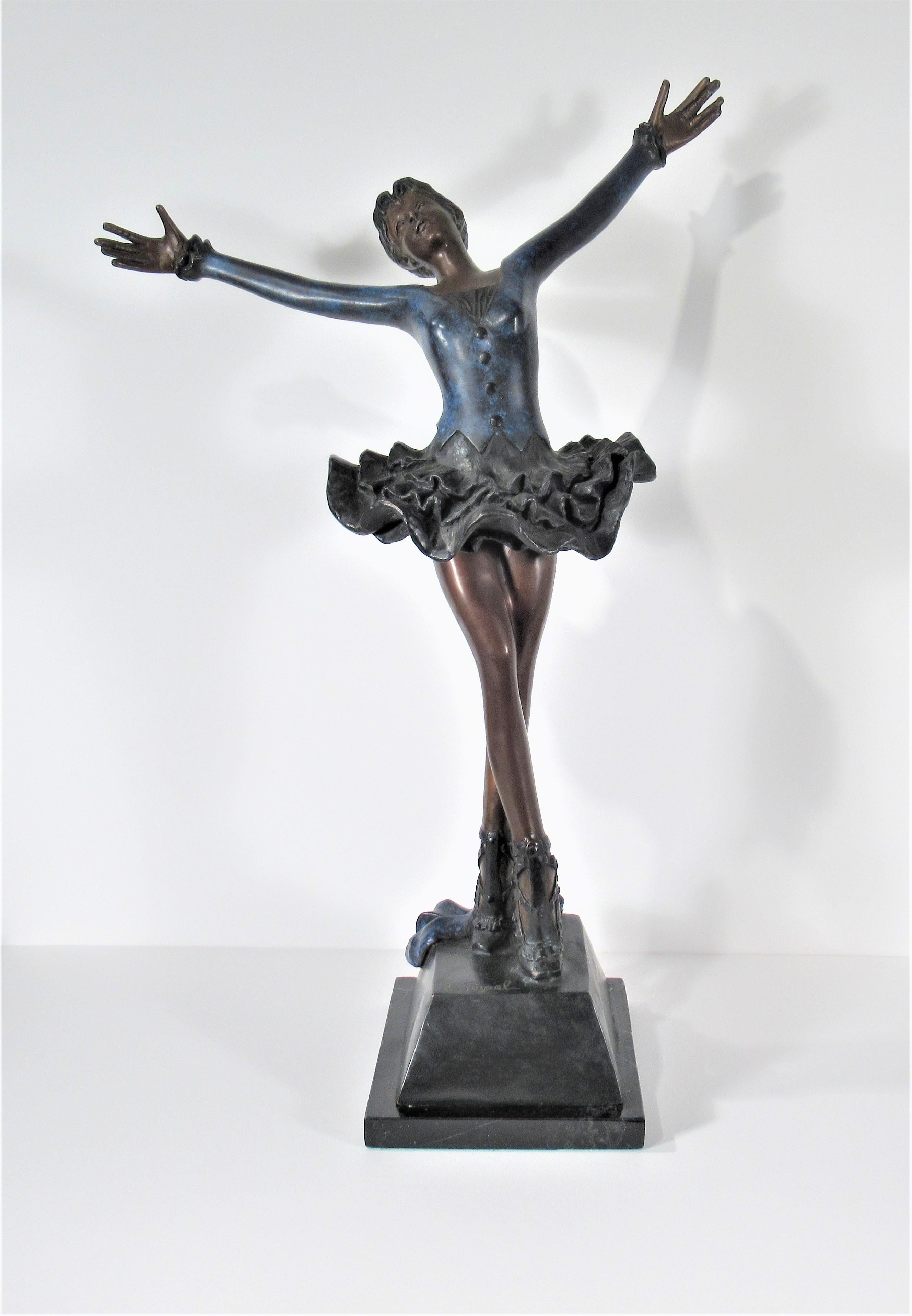 Pierre Le Faguays Figurative Sculpture - Ballerine