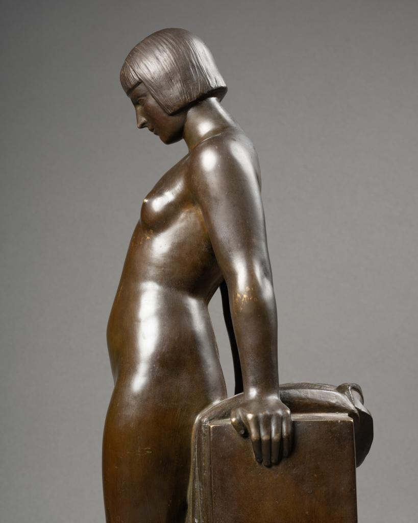 Patinated Pierre Lenoir : 