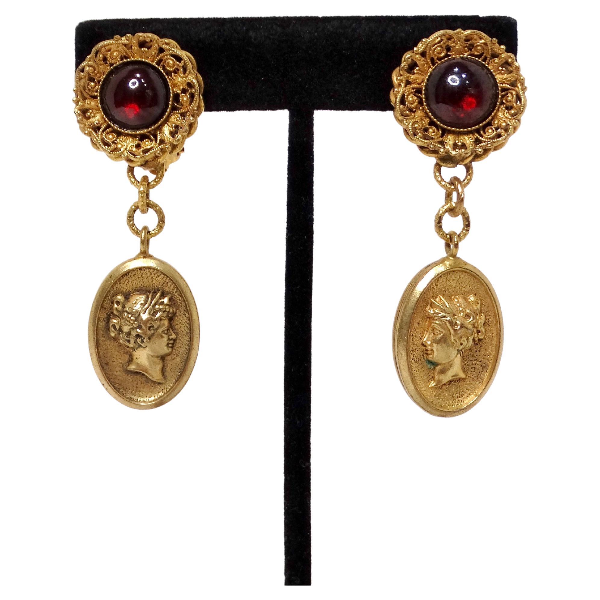 Pierre Lorion Sylvia Karels 1980's Boucles d'oreilles à clip avec médaillon en cabochon rouge en vente