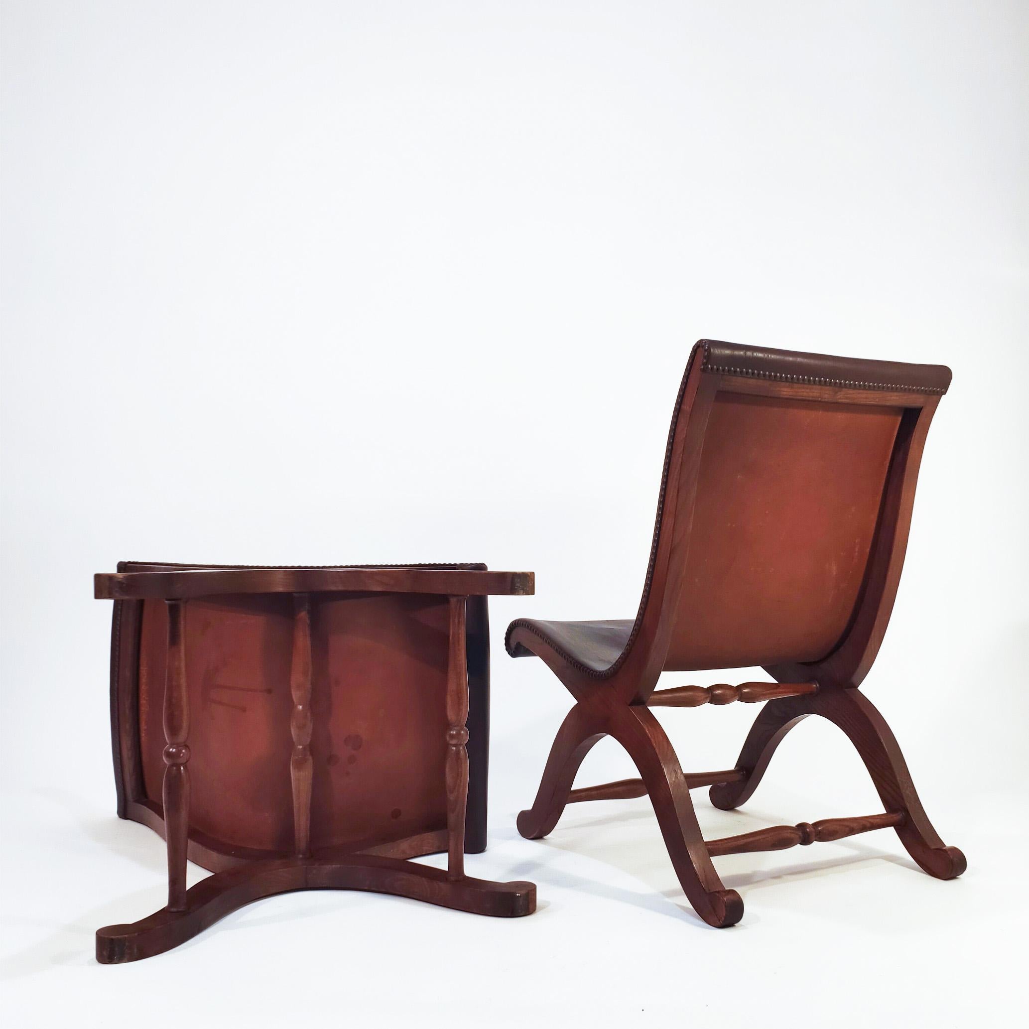 Hand-Carved Pierre Lottier for Valmazan. Neoclassical style slipper chairs, Spain, 1940s For Sale