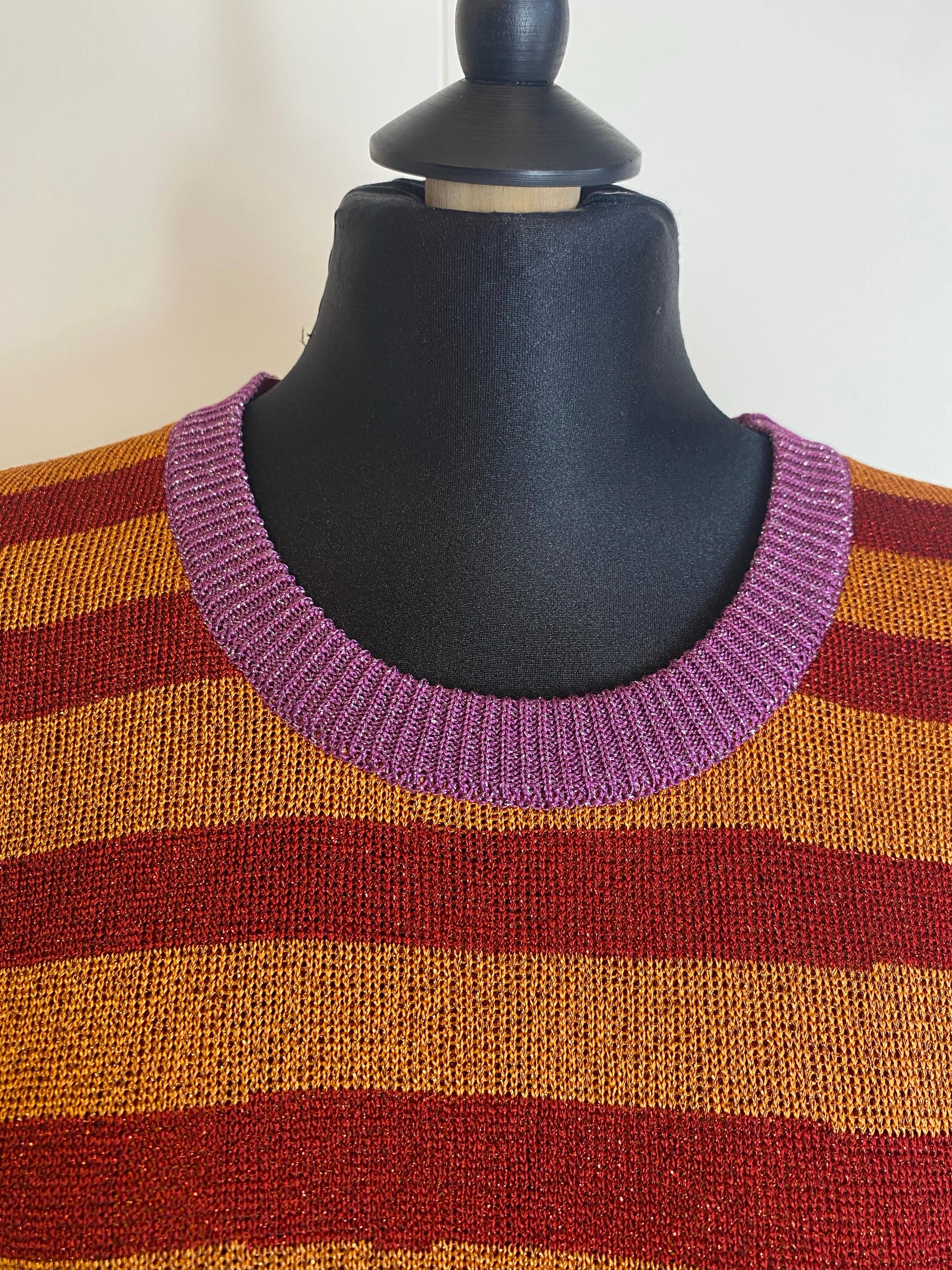 Pierre-Louis Mascia striped sleeveless top.
Size M.
88% acetate, 6% polyester, 6% polyamide.
Shoulders 42 cm.
Length 70 cm.
Excellent condition.