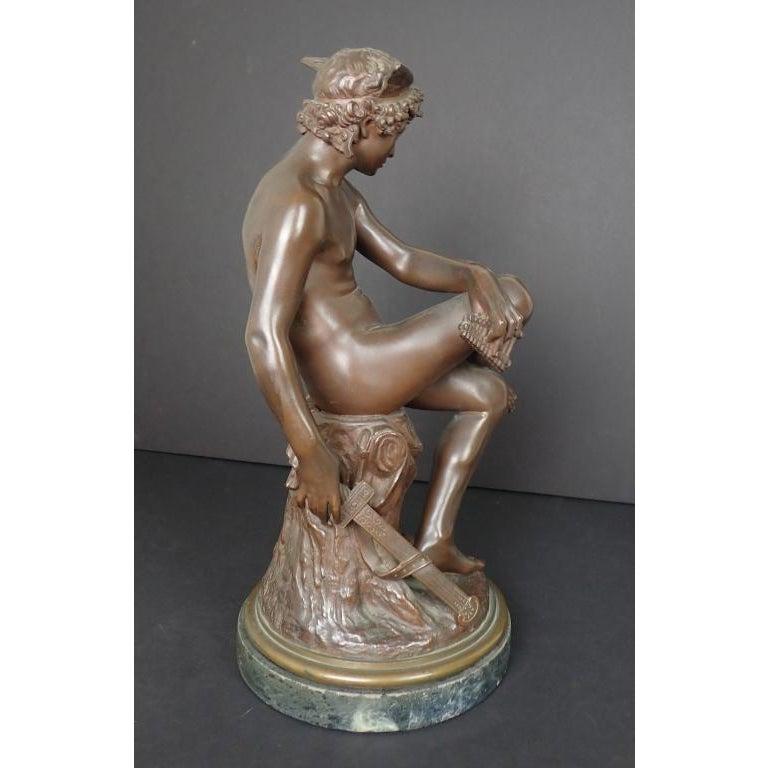 Hermès/Mercure assis de belle qualité. Mercure / Hermès assis en bronze du XIXe siècle. 