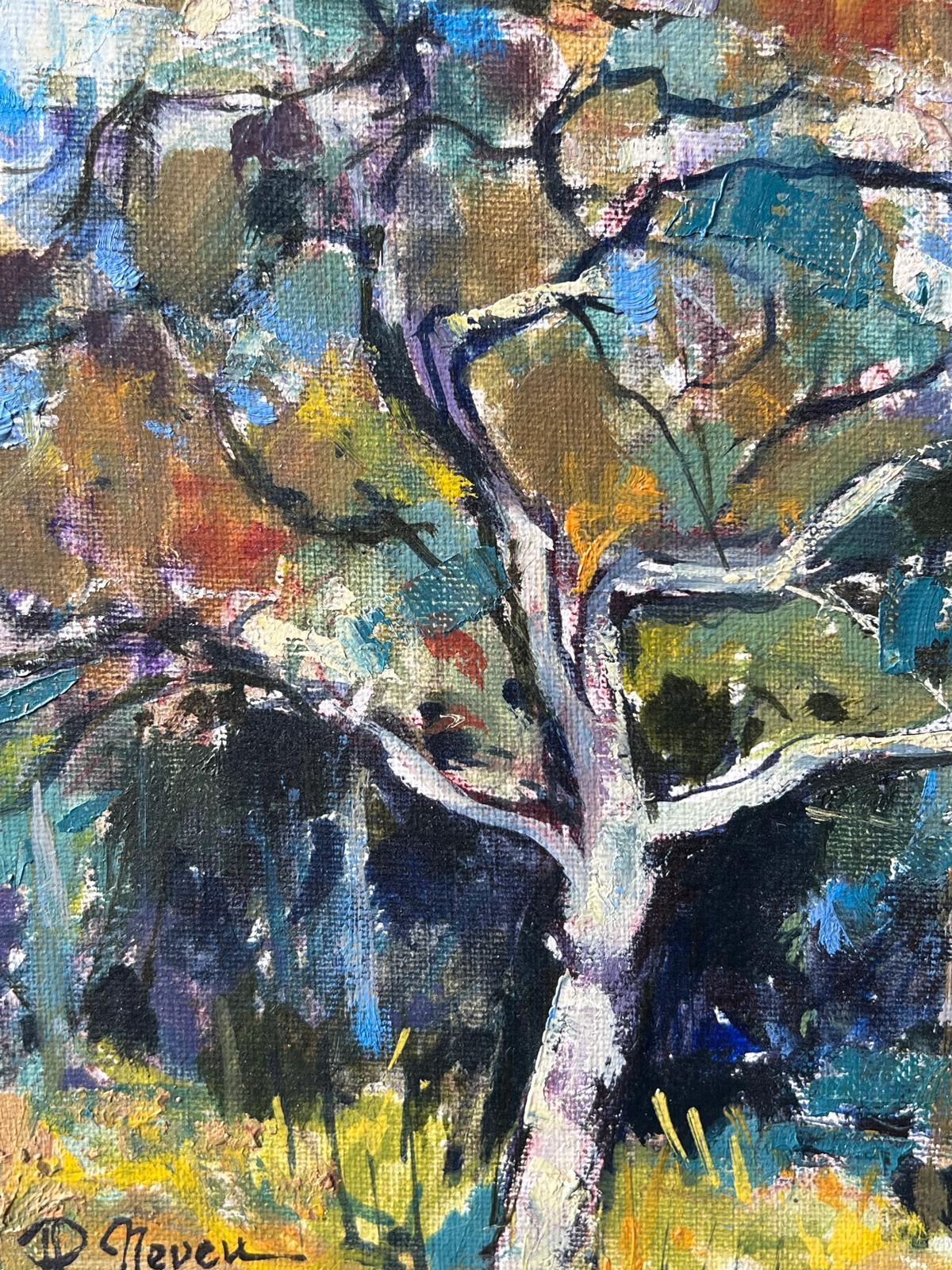 Heller Baum in sonnenbeschienener Wiese mit bunten Blättern und Wald Französisch Ölgemälde (Grau), Landscape Painting, von Pierre Neveu