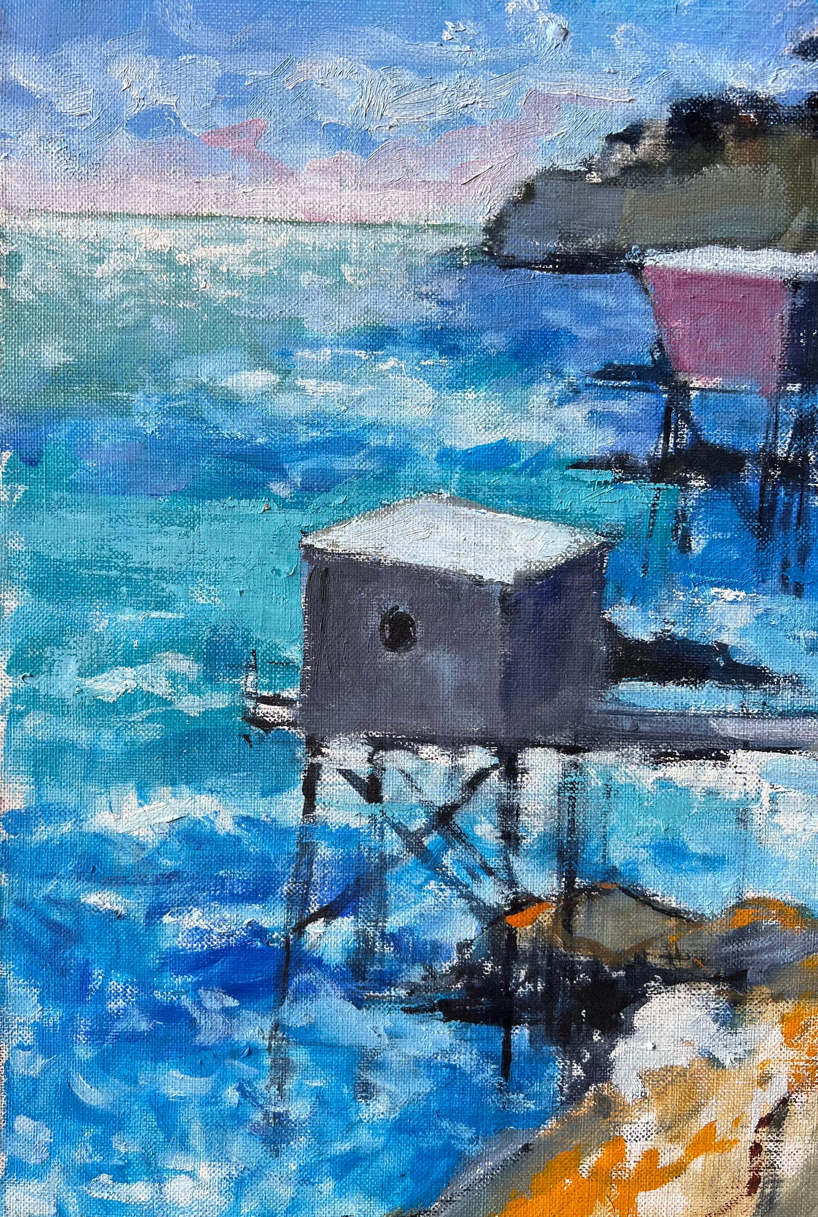 Peinture à l'huile des cabines de pêche surplombant l'Atlantique - Bleu Landscape Painting par Pierre Neveu