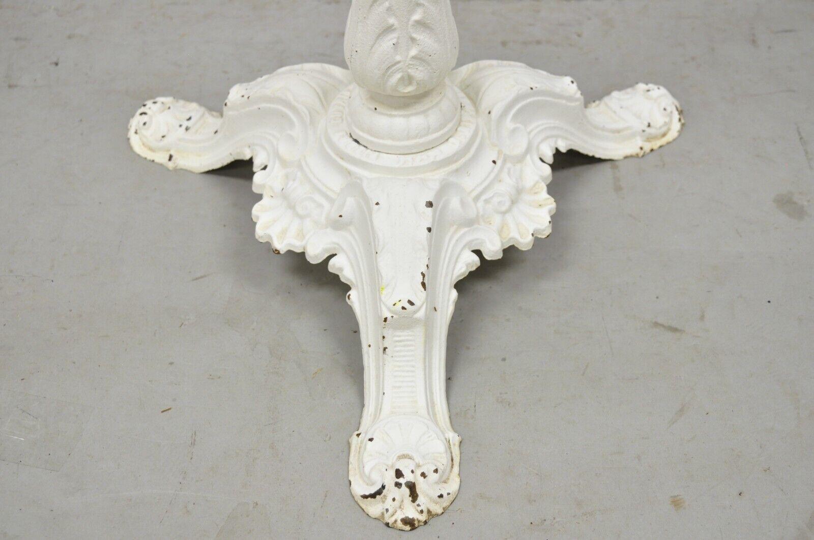 Victorian Pierre Ouvrier & E Ringuet Paris French Cast Iron Bistro Pedestal Table Base For Sale