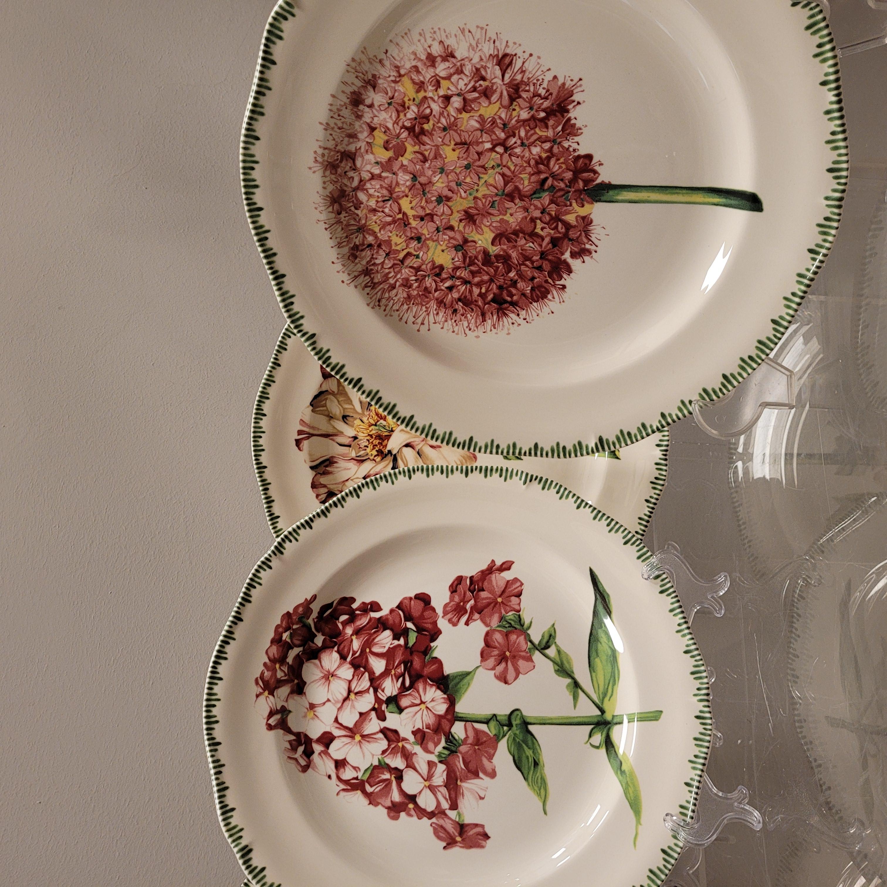 Pierre Patrick Frey Gien  Porcelain Flowers  6 Luncheon Salad Plate For Sale 5