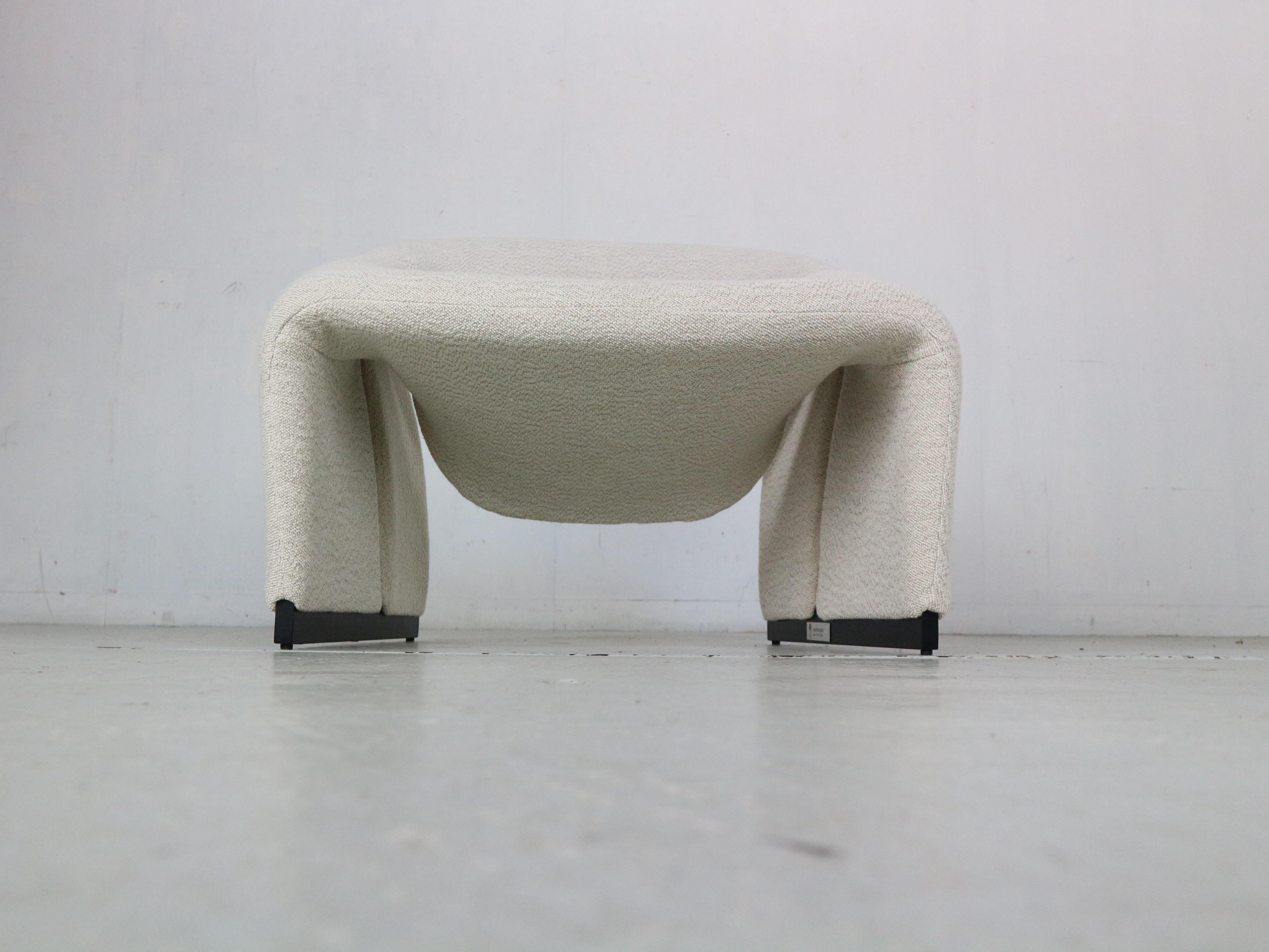 Pierre Paulin 1st Edition F580 Groovy Armchair for Artifort, New Upholstery In Excellent Condition In The Hague, NL